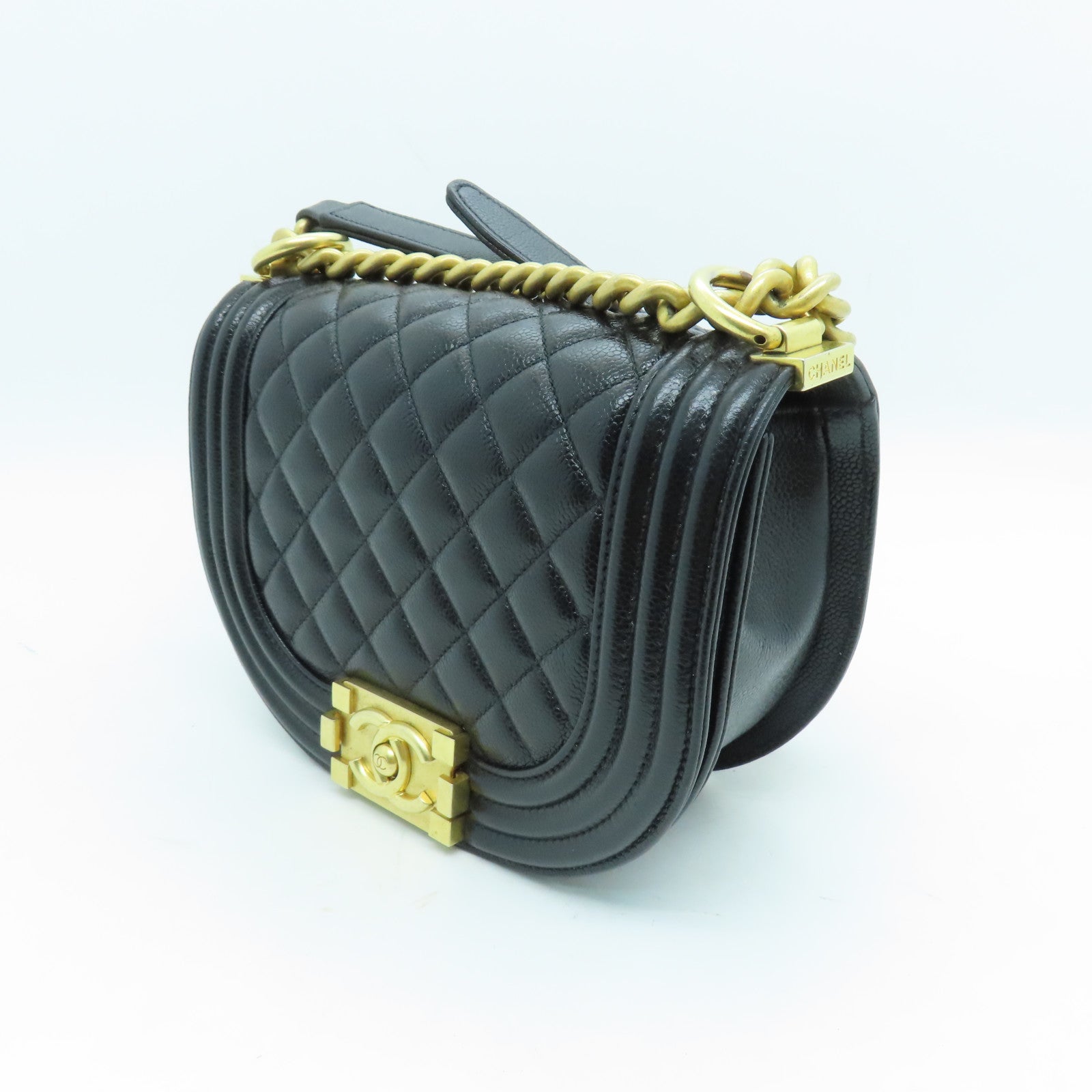 CHANEL 菱格Caviar皮革Boy Chain Shoulder金扣鏈帶肩背袋黑色