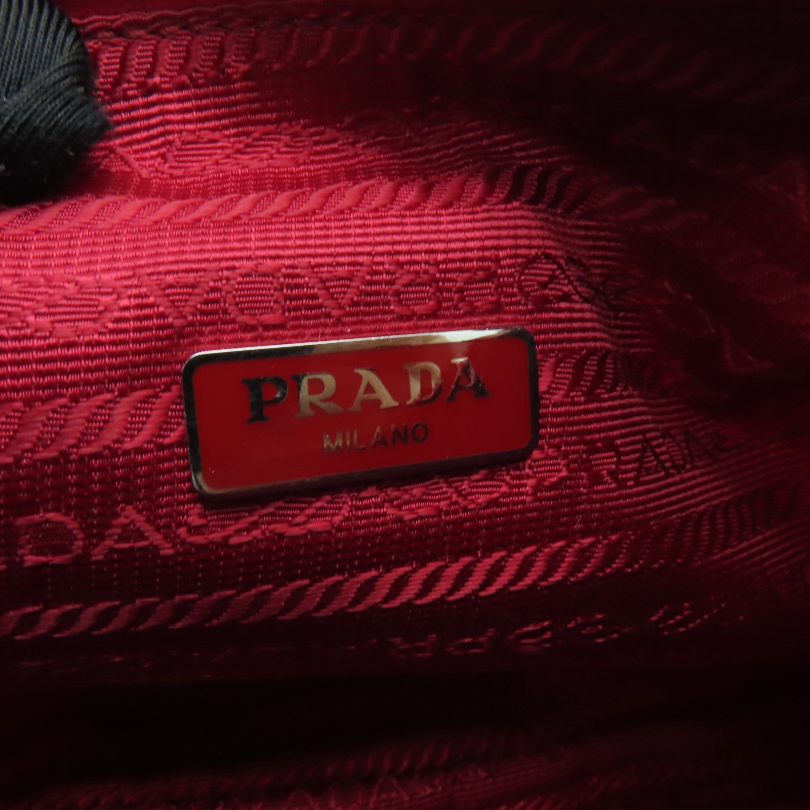 PRADA 尼龍Shoulder Bag銀扣肩背袋紅色