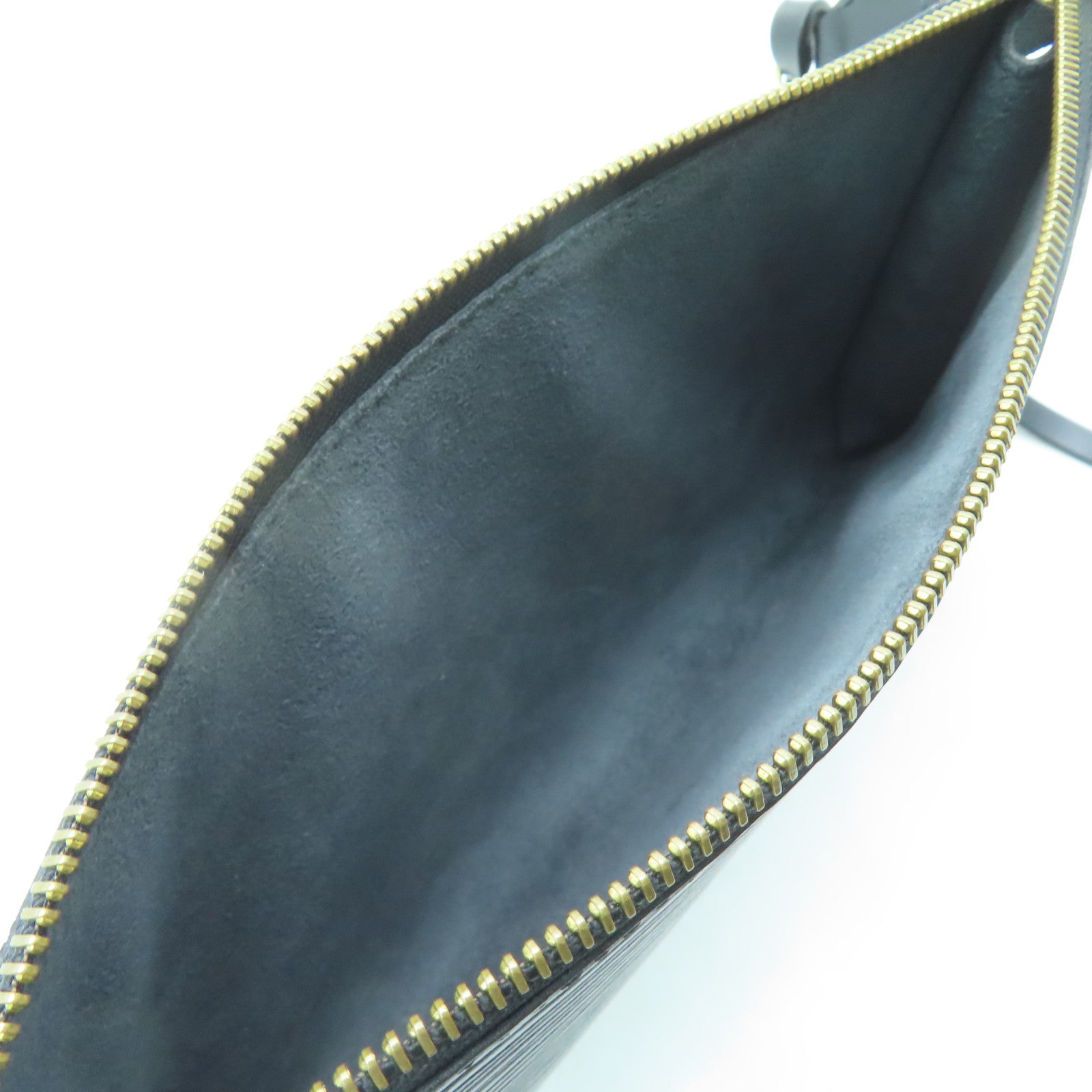 LOUIS VUITTON Epi Pochette Accessories金扣手拿包黑色