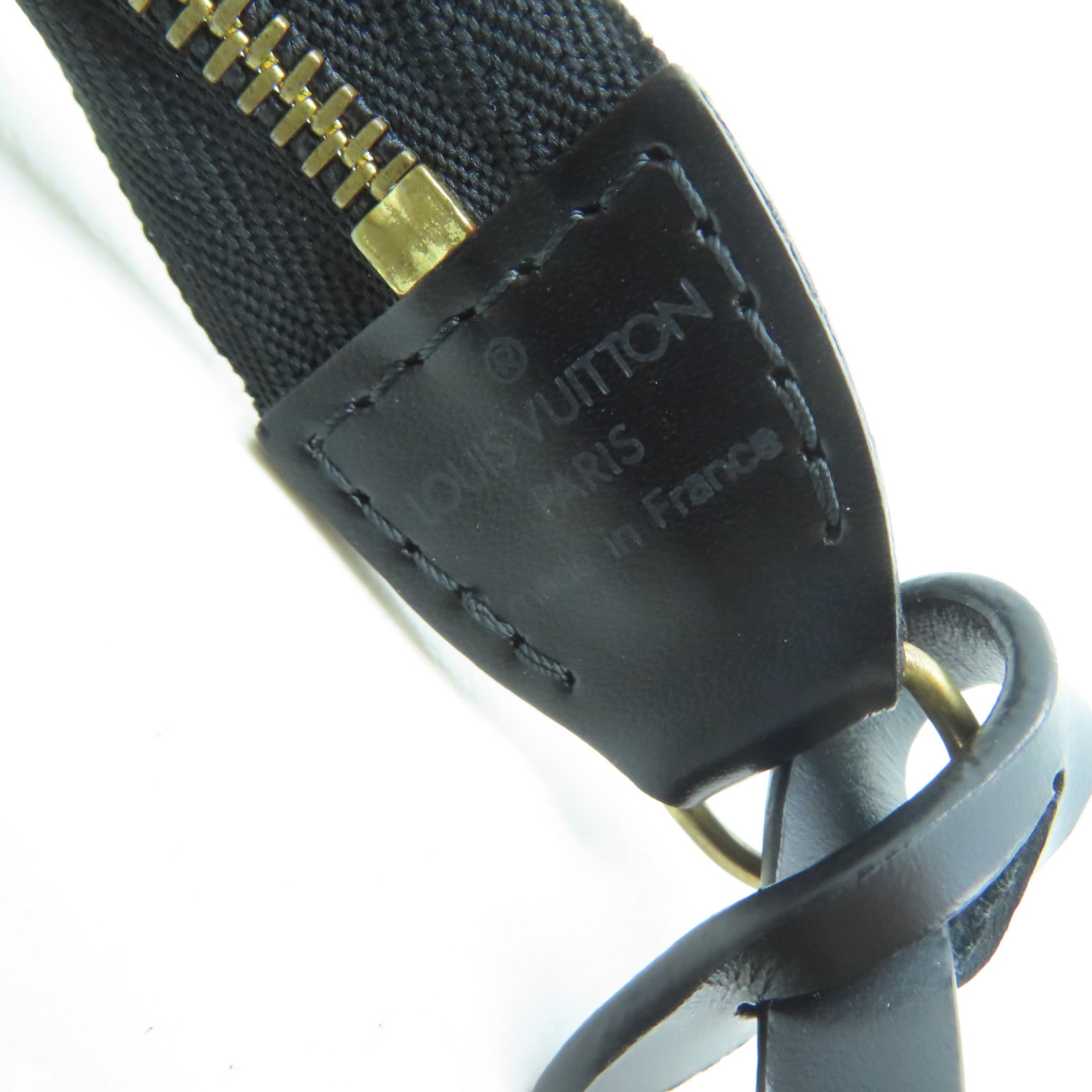 LOUIS VUITTON Epi Pochette Accessories金扣手拿包黑色