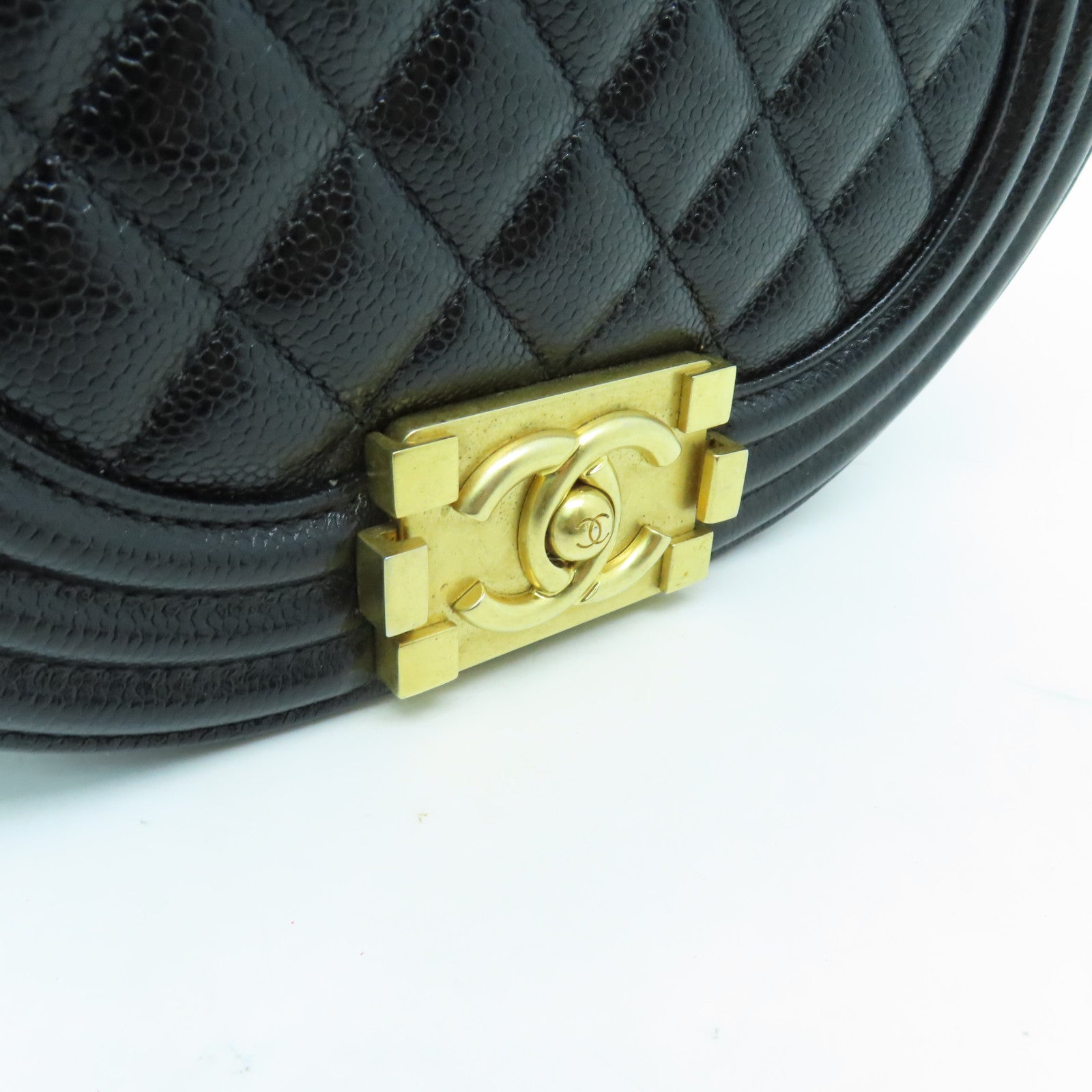 CHANEL 菱格Caviar皮革Boy Chain Shoulder金扣鏈帶肩背袋黑色
