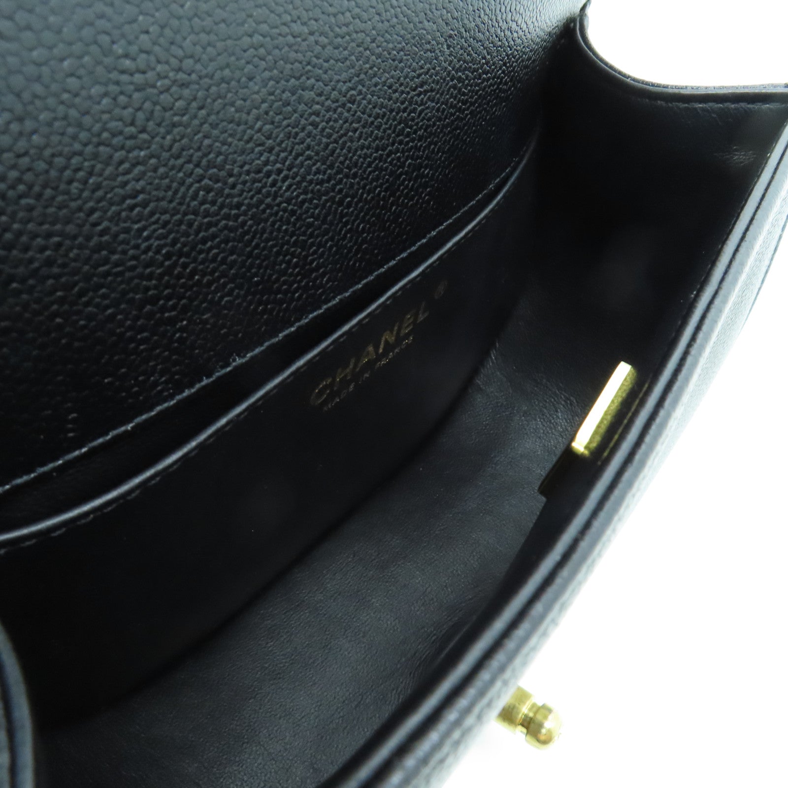 CHANEL 菱格Caviar皮革Boy Chain Shoulder金扣鏈帶肩背袋黑色