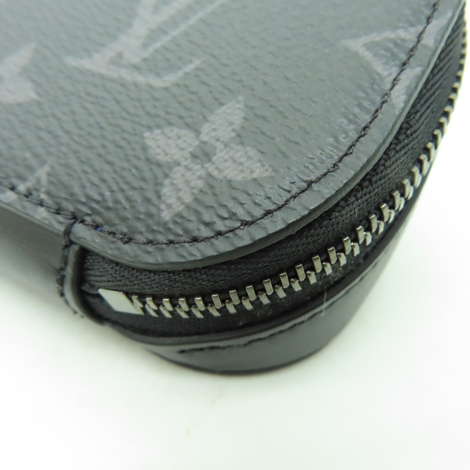 LOUIS VUITTON Monogram Eclipse Sunglasses Pouch銀扣眼鏡盒