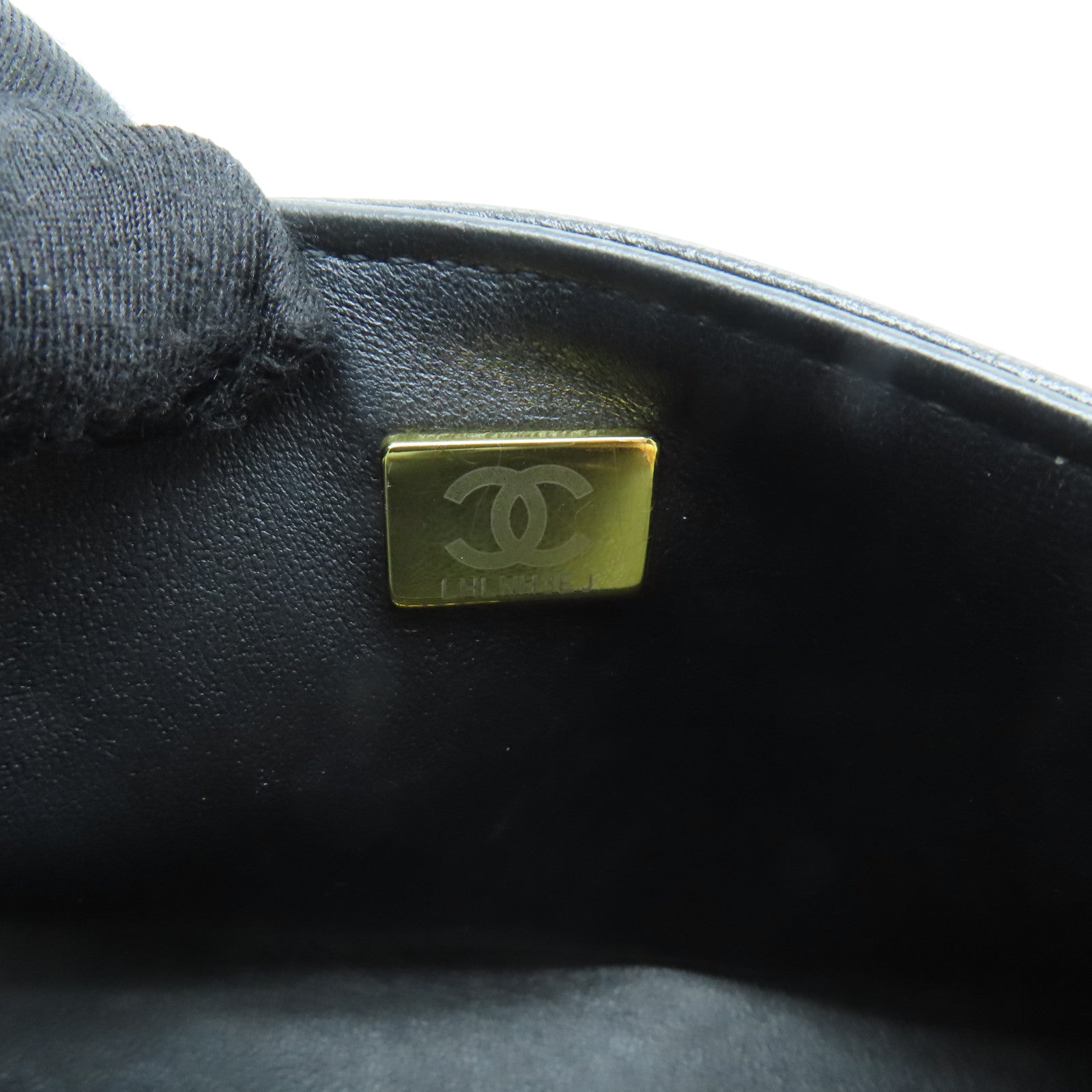CHANEL 菱格Caviar皮革Boy Chain Shoulder金扣鏈帶肩背袋黑色