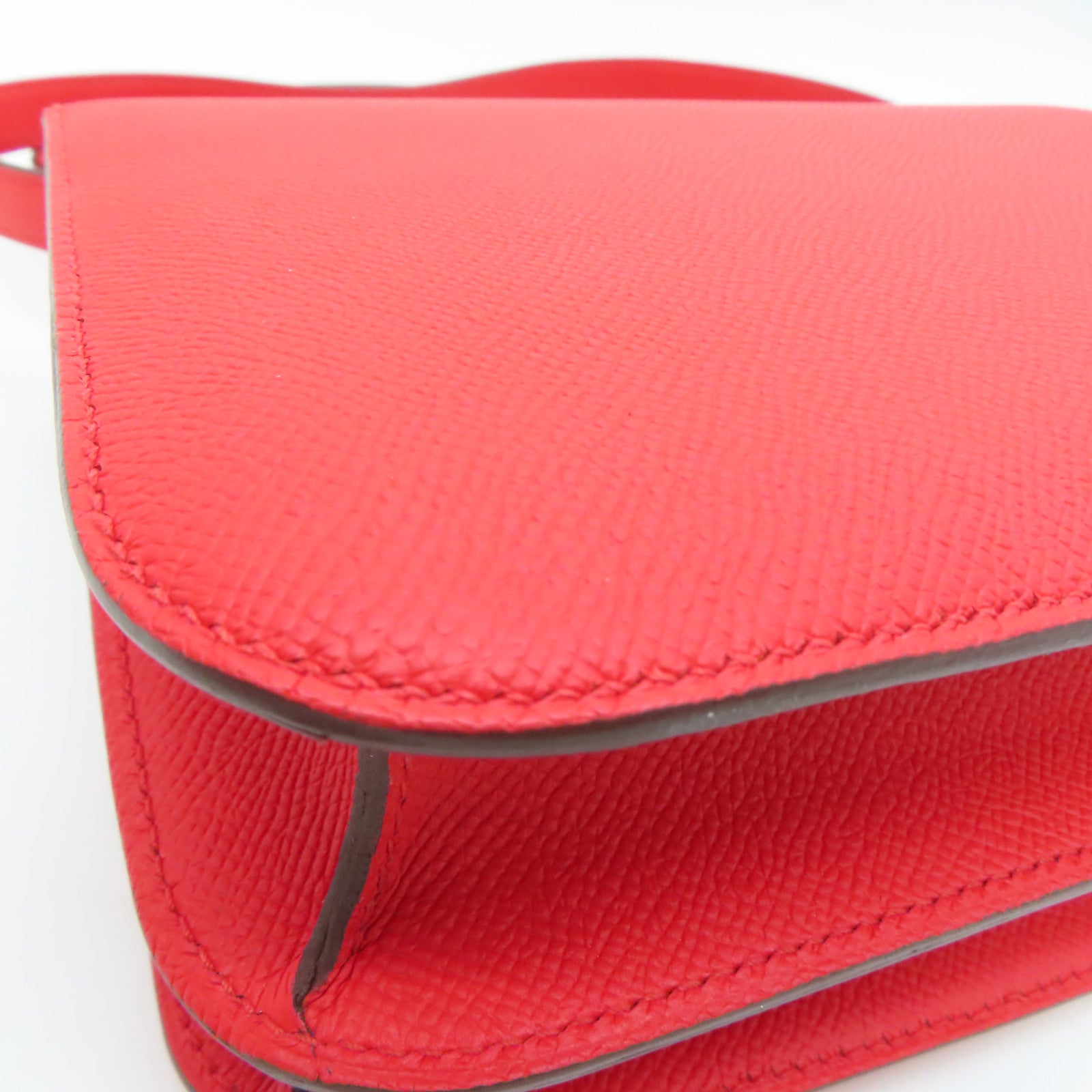 HERMES 【激减优惠】Epsom皮革Constance 24银扣/粉粉扣肩背袋Rouge de coeur/红色