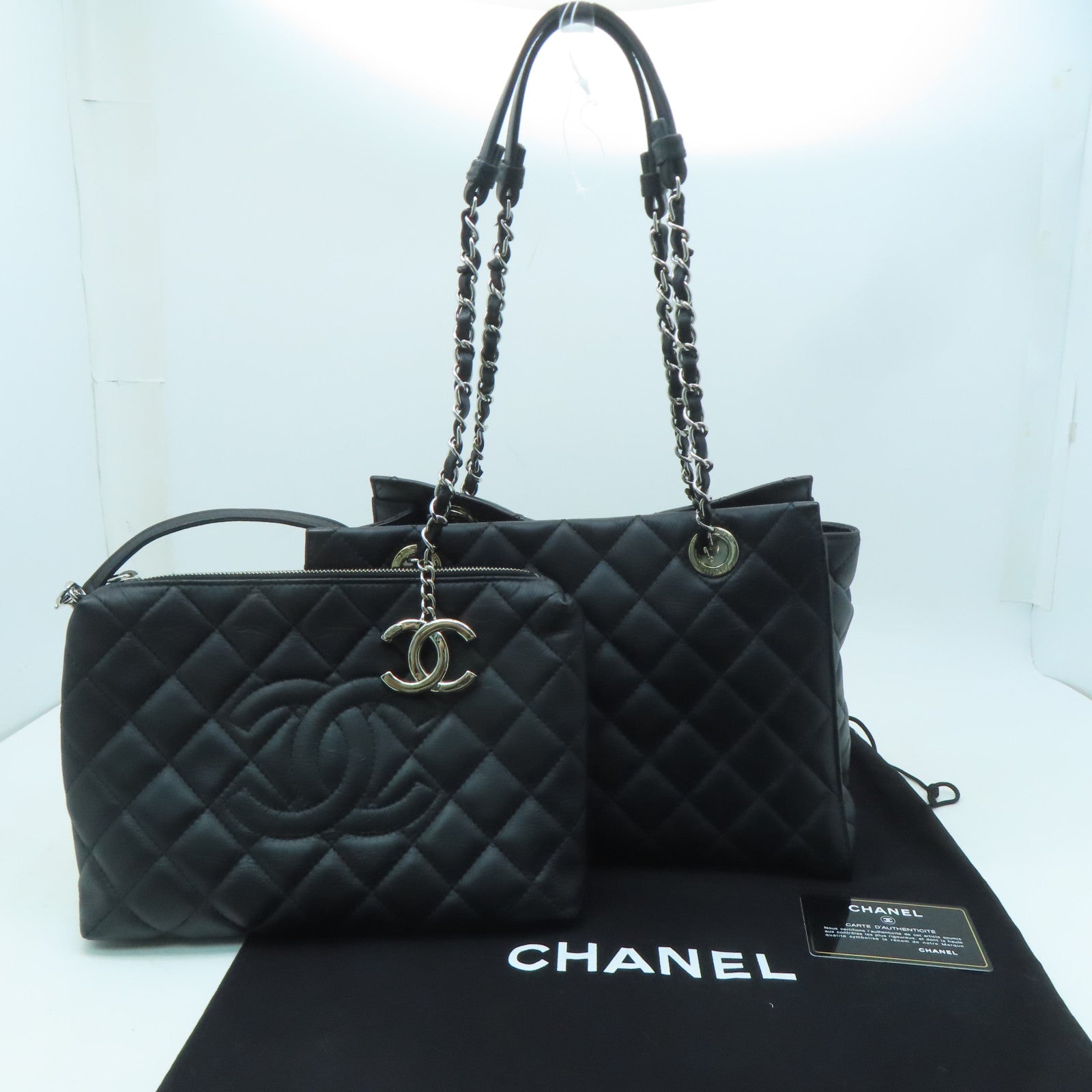 CHANEL 菱格牛皮皮革Shoulder Bag銀扣肩背袋黑色