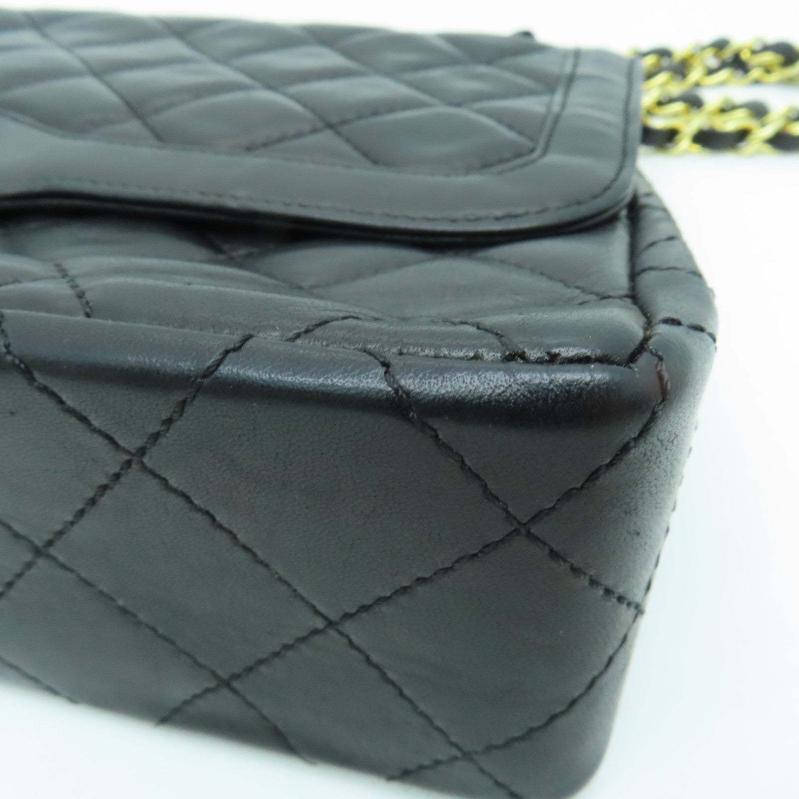 CHANEL 菱格羊皮皮革Chain Shoulder链带肩背袋金扣黑色