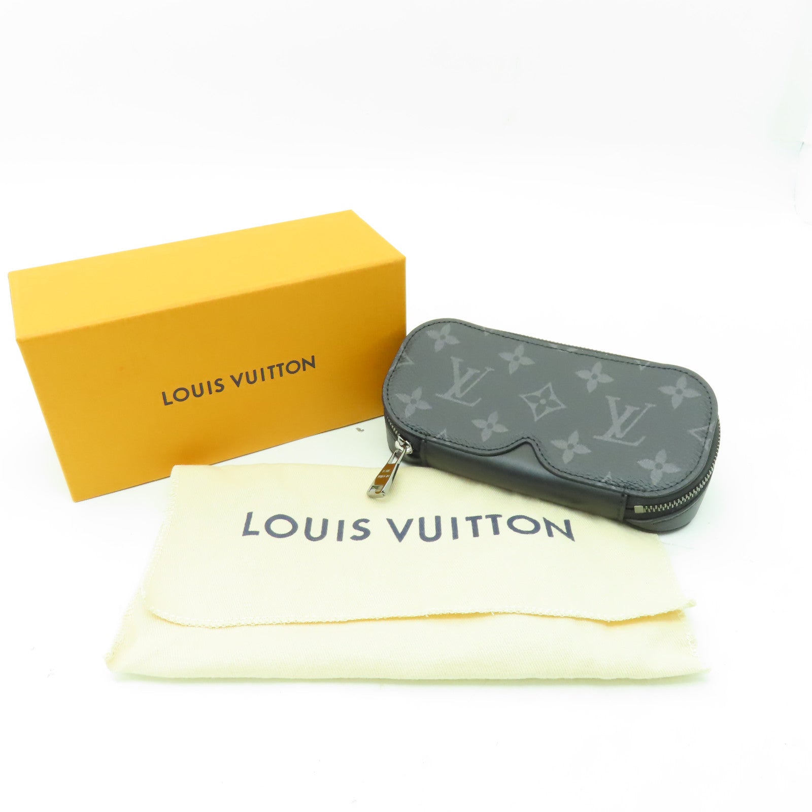 LOUIS VUITTON Monogram Eclipse Sunglasses Pouch銀扣眼鏡盒