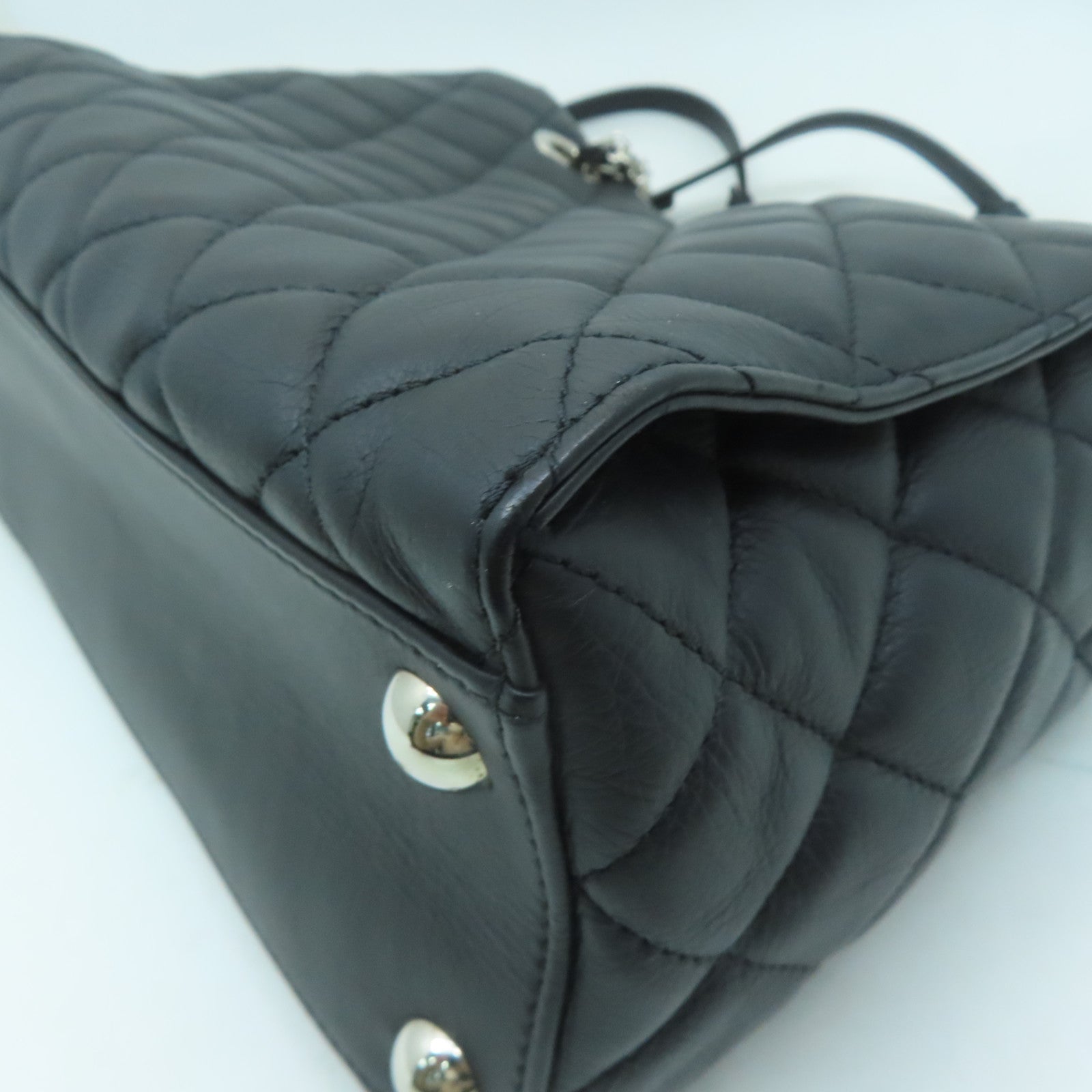 CHANEL 菱格牛皮皮革Shoulder Bag銀扣肩背袋黑色