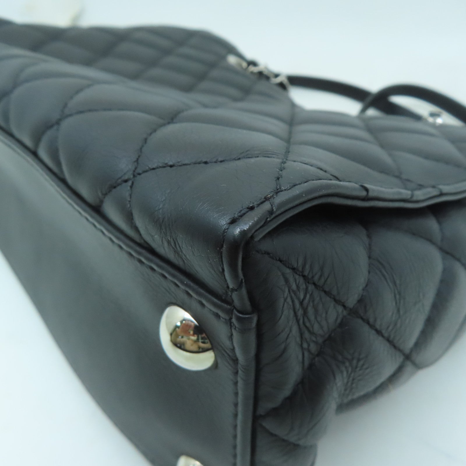 CHANEL 菱格牛皮皮革Shoulder Bag銀扣肩背袋黑色