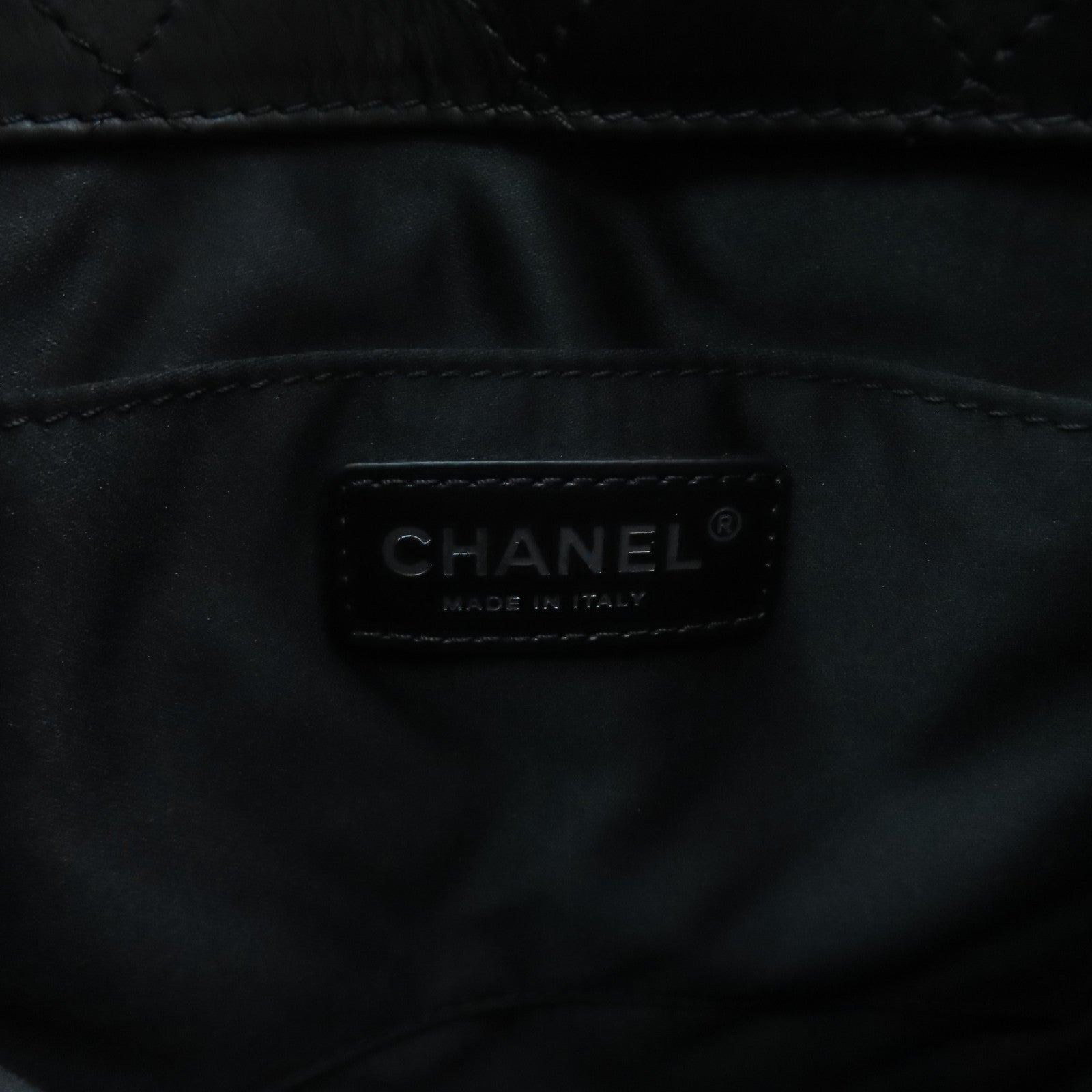 CHANEL 菱格牛皮皮革Shoulder Bag銀扣肩背袋黑色