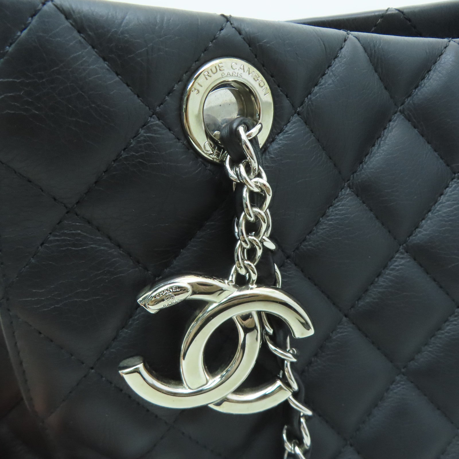 CHANEL 菱格牛皮皮革Shoulder Bag銀扣肩背袋黑色