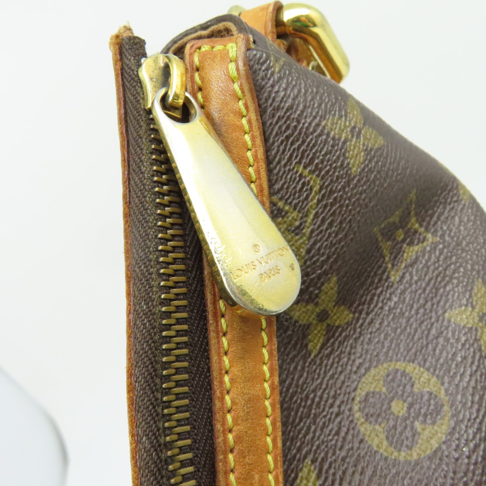 LOUIS VUITTON 【激減優惠】Monogram Tulum GM金扣肩背袋啡色