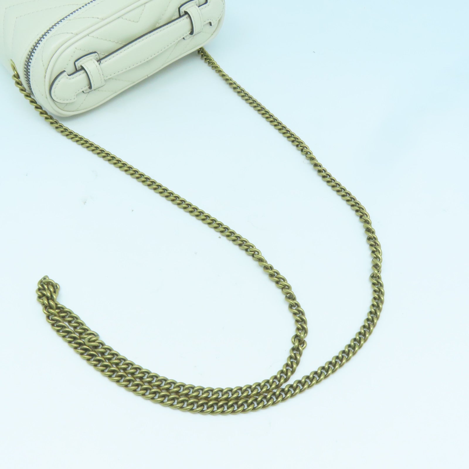 GUCCI 斜紋牛皮皮革Chain Shoulder Bag金扣鏈帶肩背袋白色
