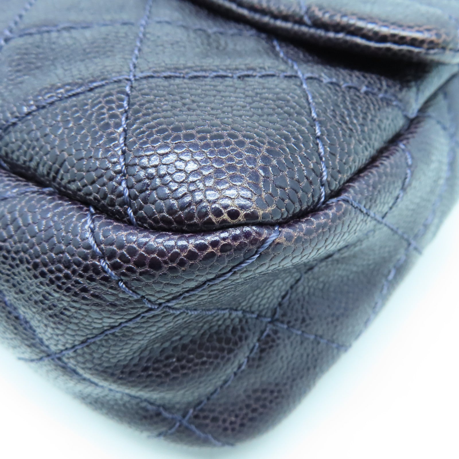 CHANEL 菱格Caviar皮革Chain Shoulder Bag银扣链带肩背袋紫色