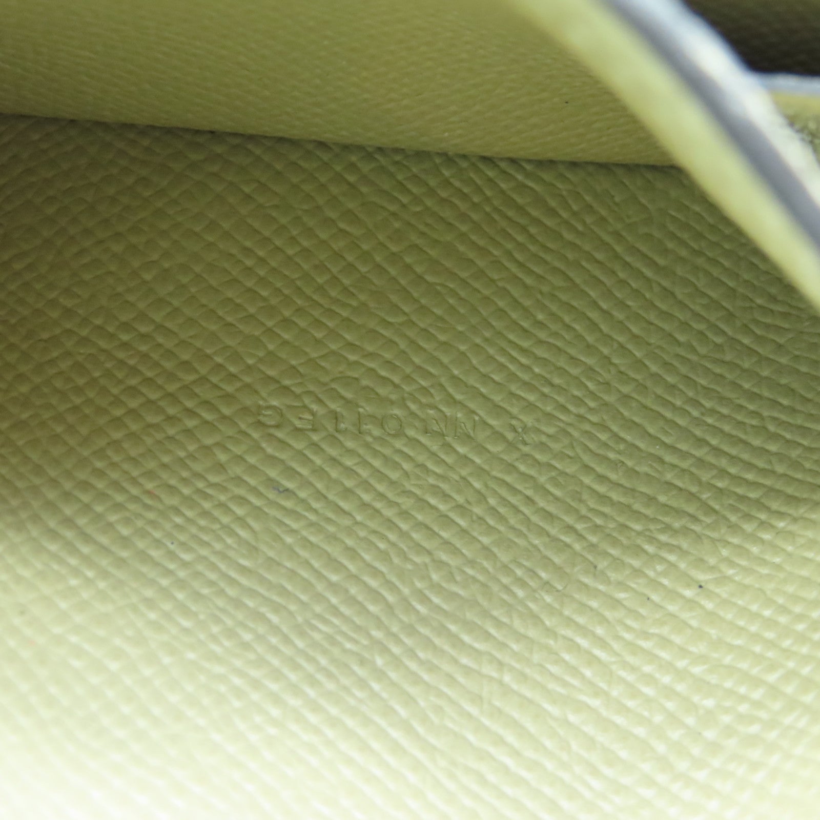 HERMES Epsom皮革Bearn Compact wallet银扣钱包Argile米色