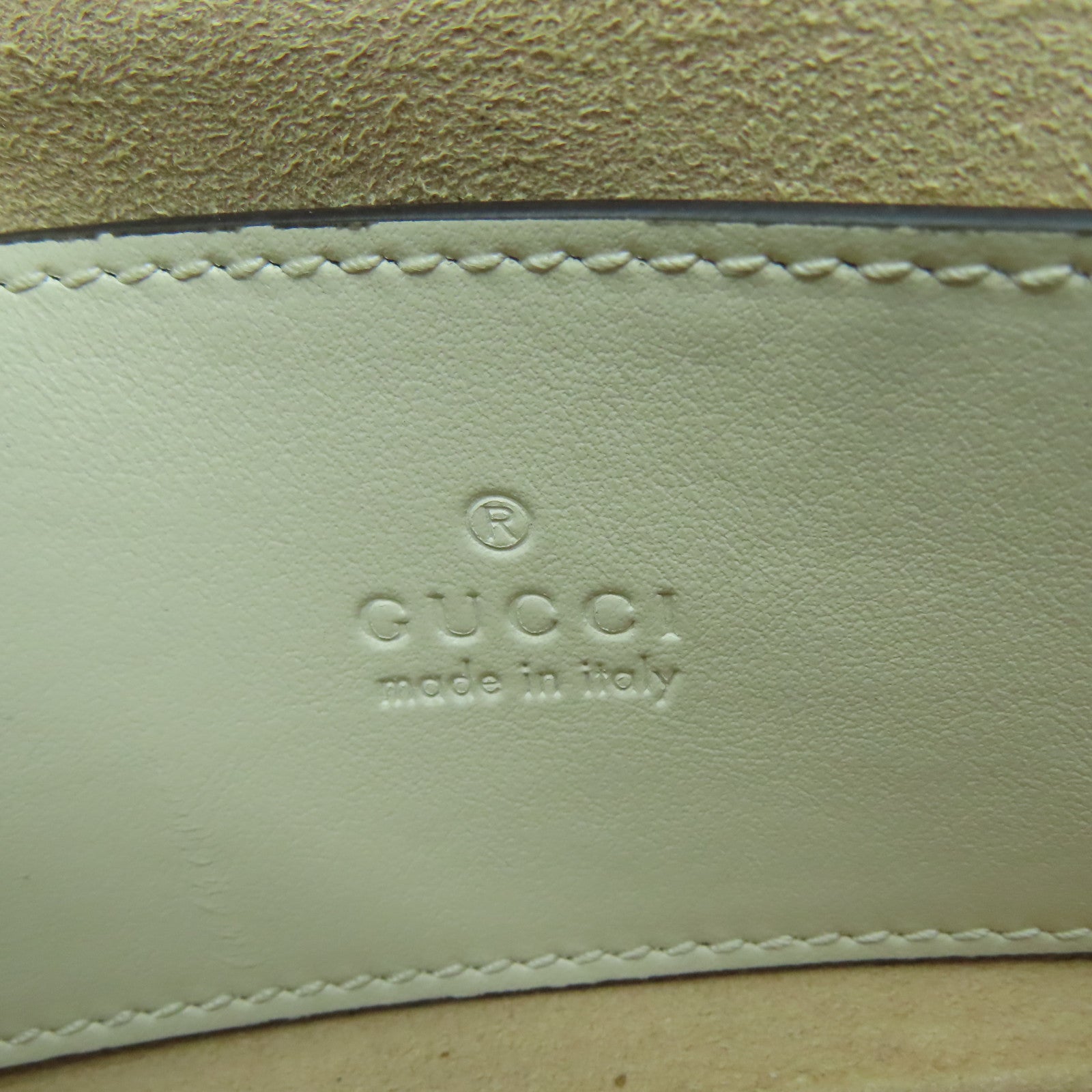 GUCCI 斜紋牛皮皮革Chain Shoulder Bag金扣鏈帶肩背袋白色