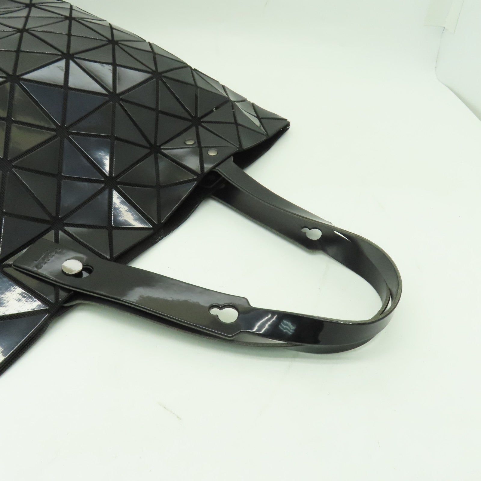 ISSEY MIYAKE 【激減優惠】PVC Bao Bao銀扣手挽袋黑色