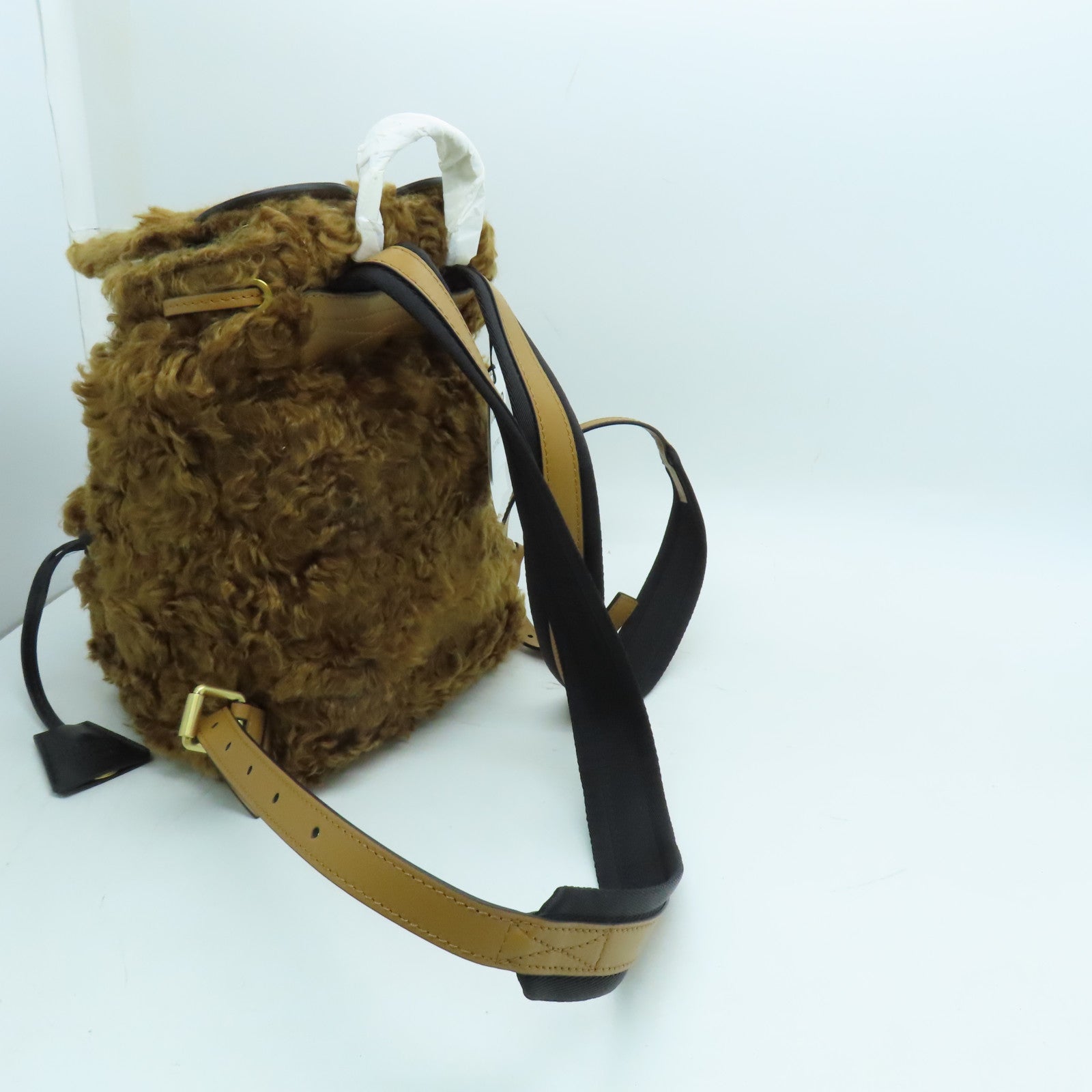 MOSCHINO 毛茸Backpack金扣背包棕色