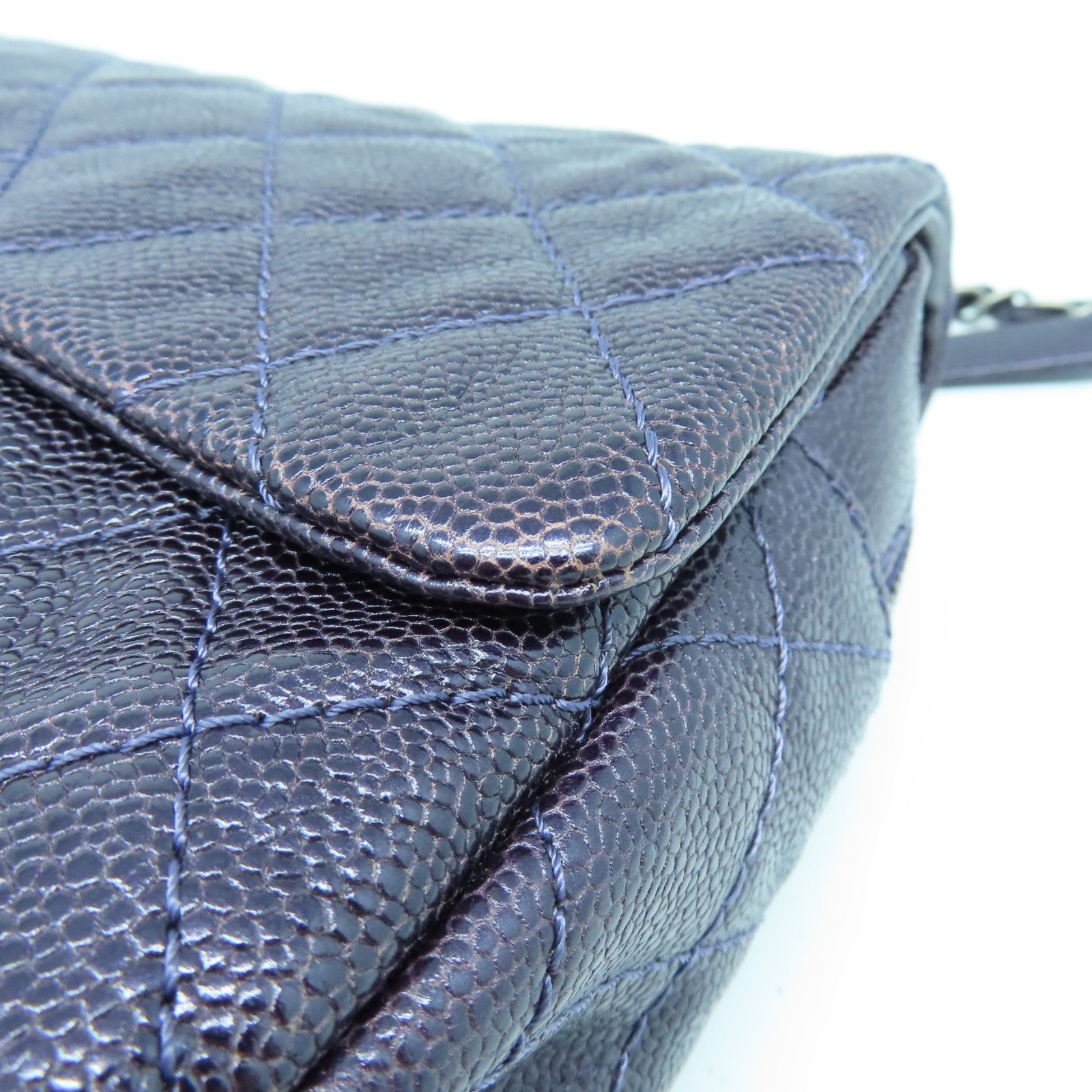 CHANEL 菱格Caviar皮革Chain Shoulder Bag银扣链带肩背袋紫色
