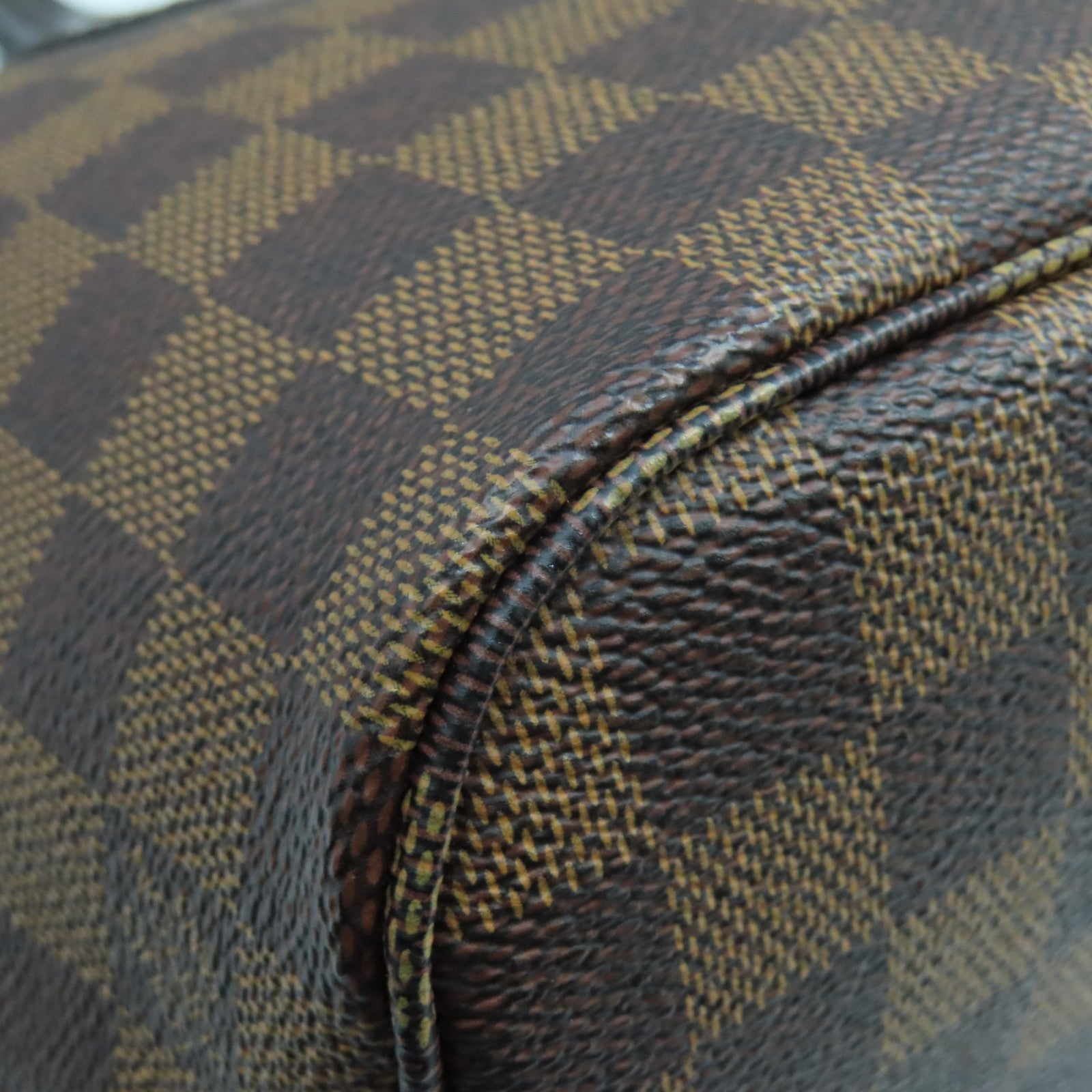 LOUIS VUITTON Damier Neverfull PM金扣手挽袋啡色
