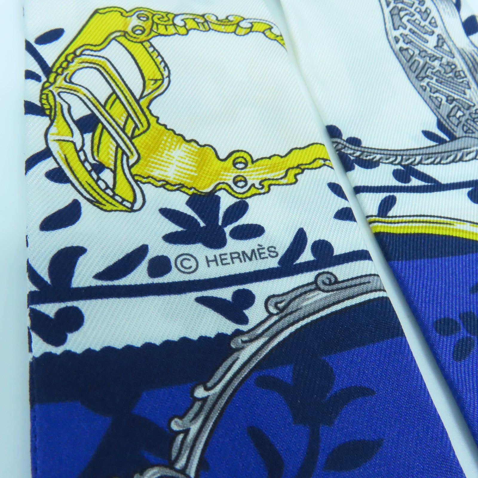 HERMES 絲質Twilly絲巾藍色/白色