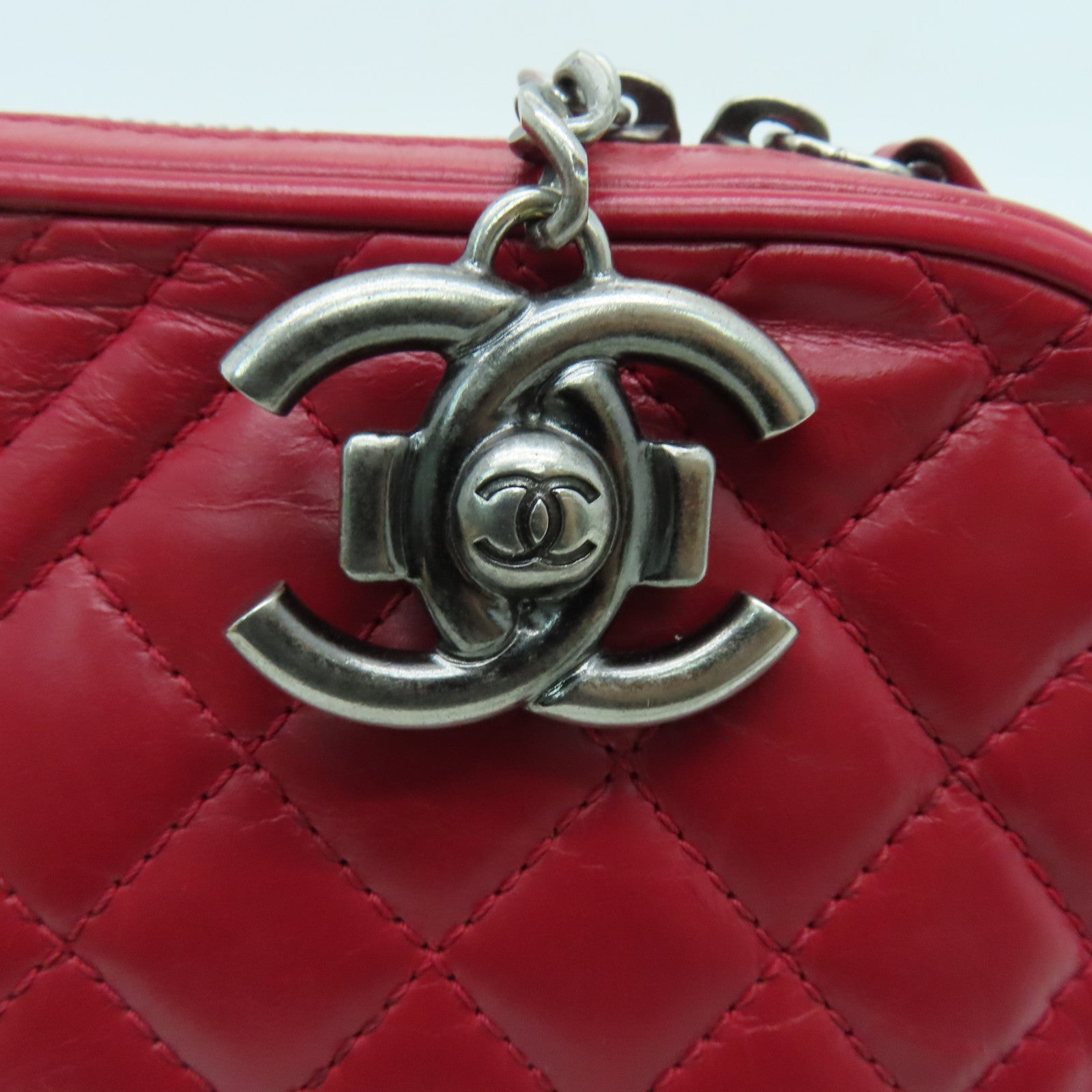 CHANEL 【激減優惠】牛皮皮革Chain Shoulder鏈帶肩背袋銀扣紅色