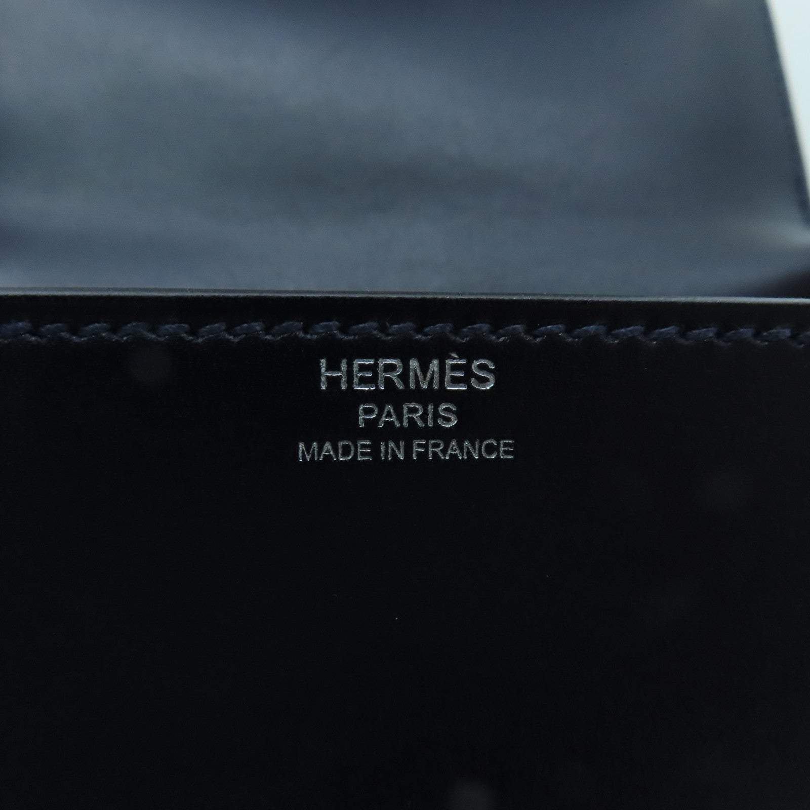 HERMES Tadelakt皮革Cinhetic銀扣肩背袋夜藍色