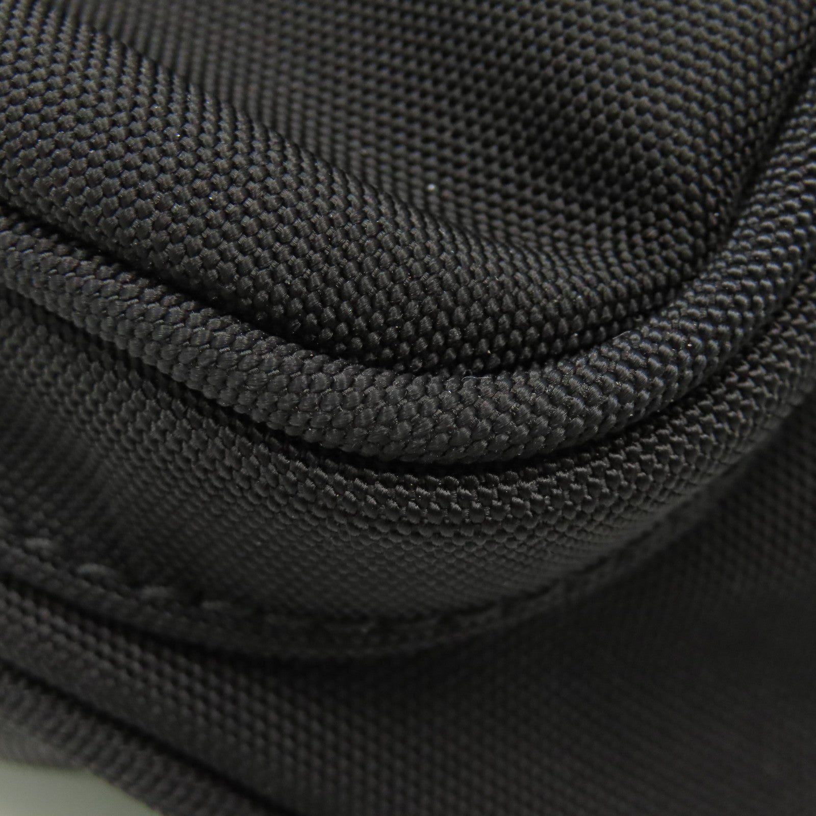 BALENCIAGA 尼龍Waist Bag腰包黑色