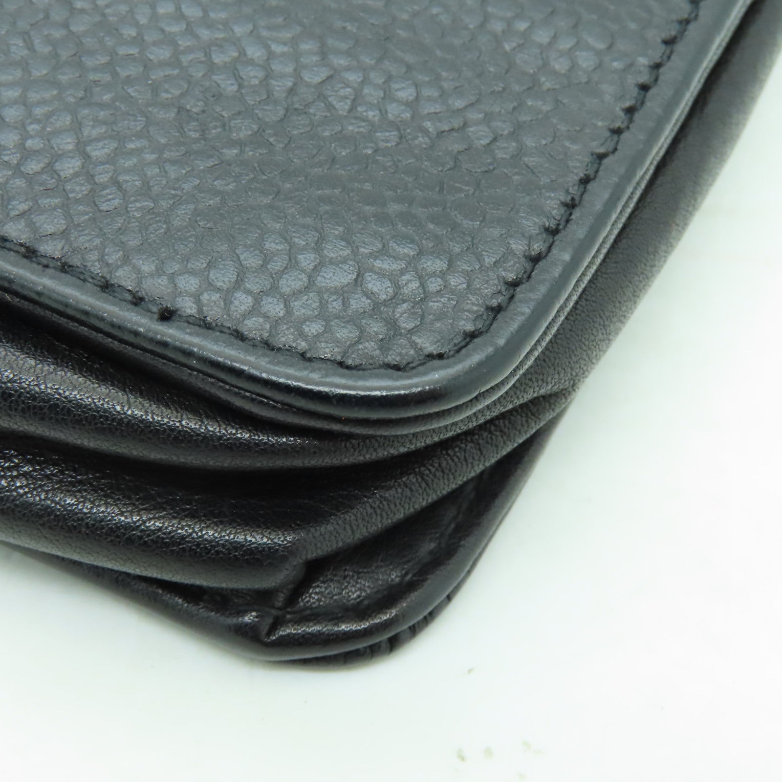 CHANEL 【激減優惠】Caviar皮革WOC Shoulder Bag金扣鏈帶肩背袋黒色