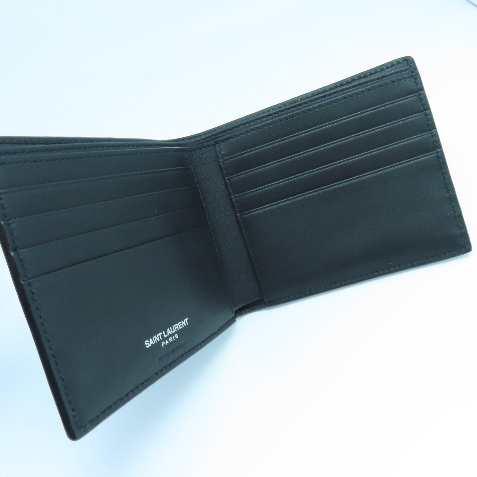 YVES SAINT LAURENT 牛皮皮革Wallet銀扣錢包黑色