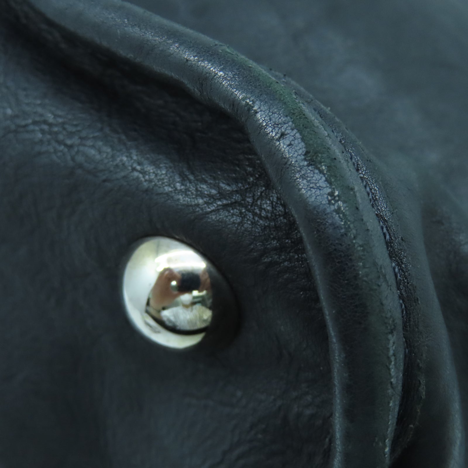 CHANEL 牛皮皮革Chain Shoulder銀扣鏈帶肩背袋黑色