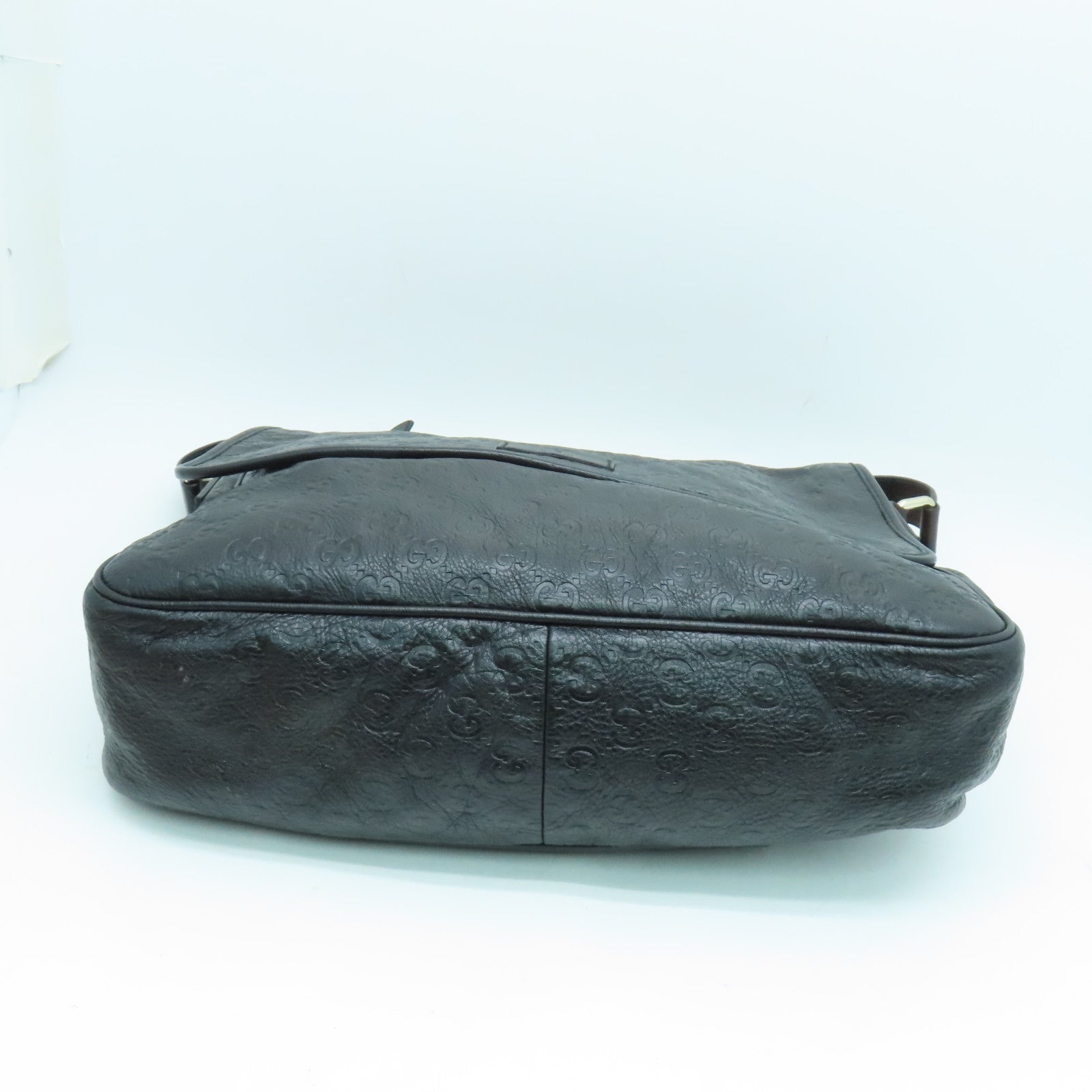 GUCCI 牛皮皮革Shoulder Bag肩背袋银扣黑色