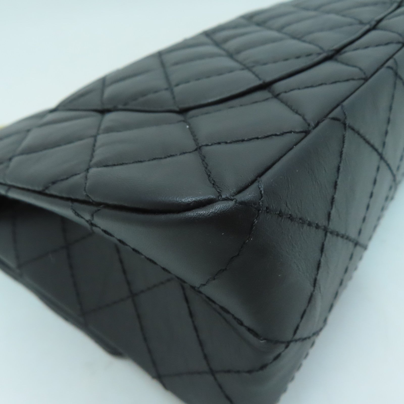 CHANEL 菱格牛皮皮革2.55金扣鏈帶肩背袋黑色