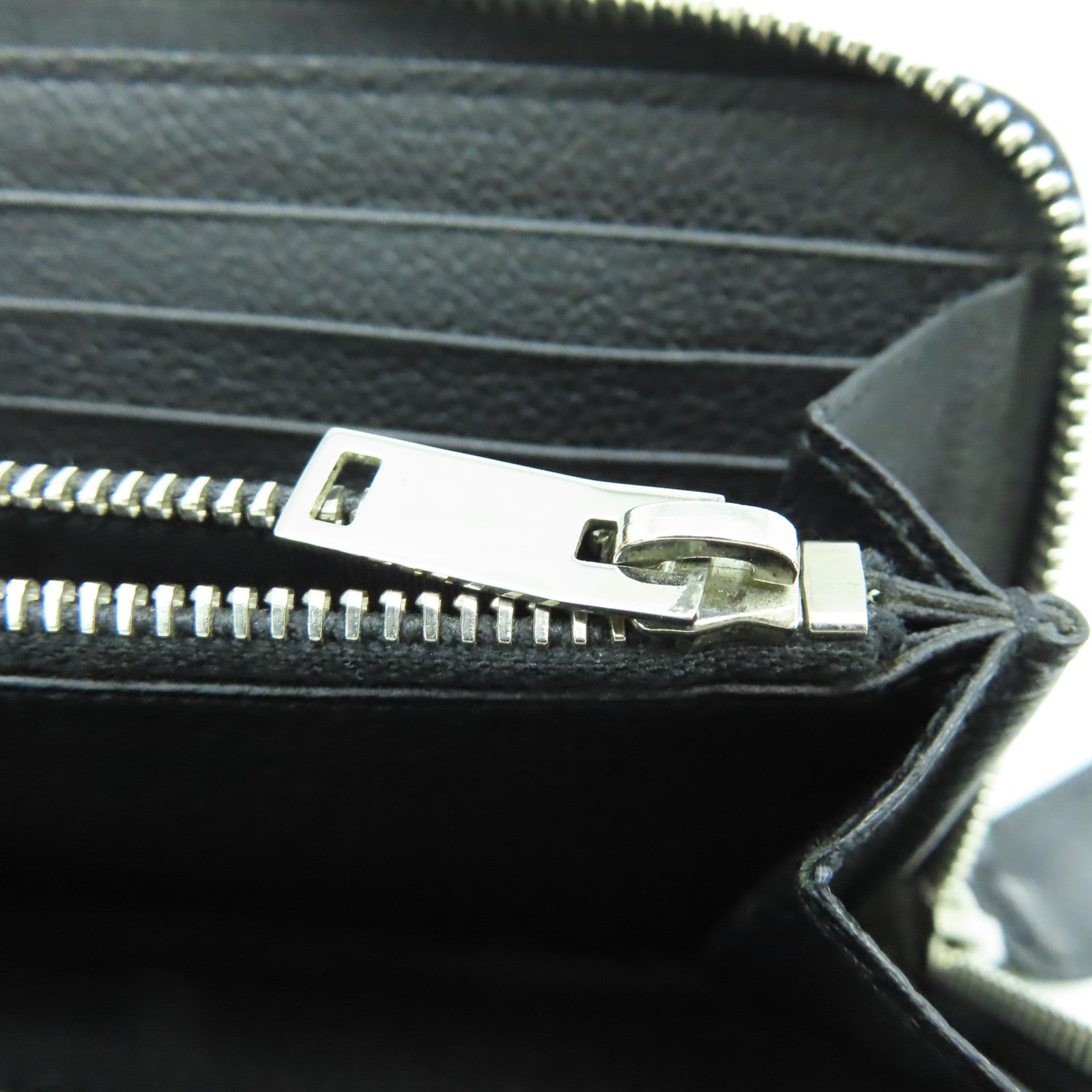 SAINT LAURENT 牛皮皮革Long Wallet銀扣長錢包黑色