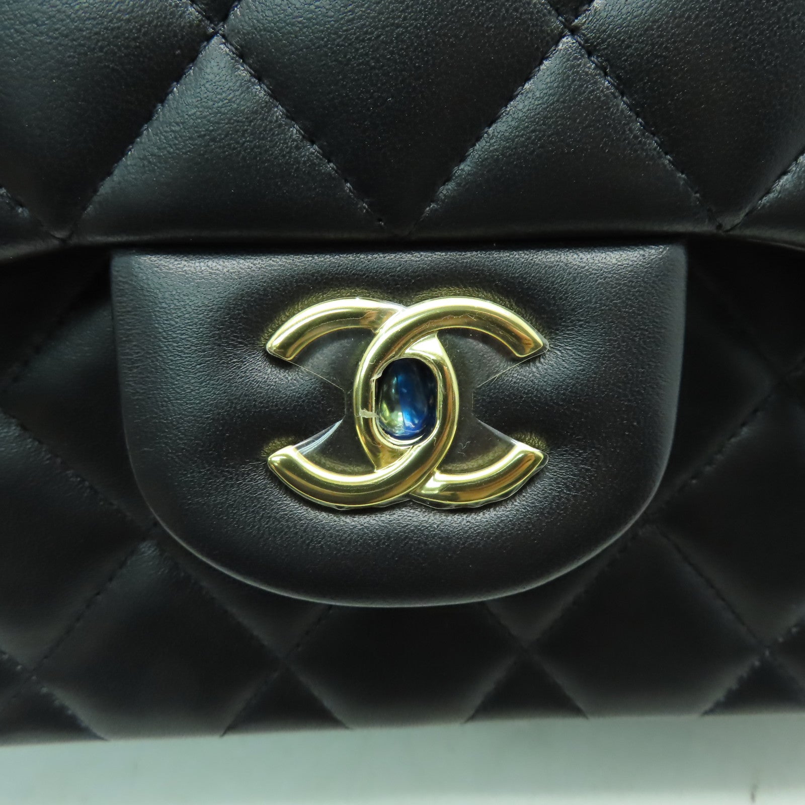 CHANEL 菱格羊皮皮革Jumbo金扣鏈帶肩背袋黑色