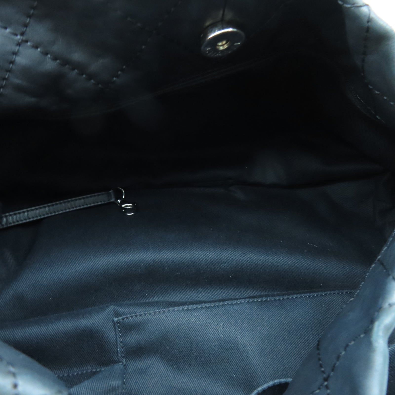 CHANEL 牛皮皮革Chain Shoulder銀扣鏈帶肩背袋黑色