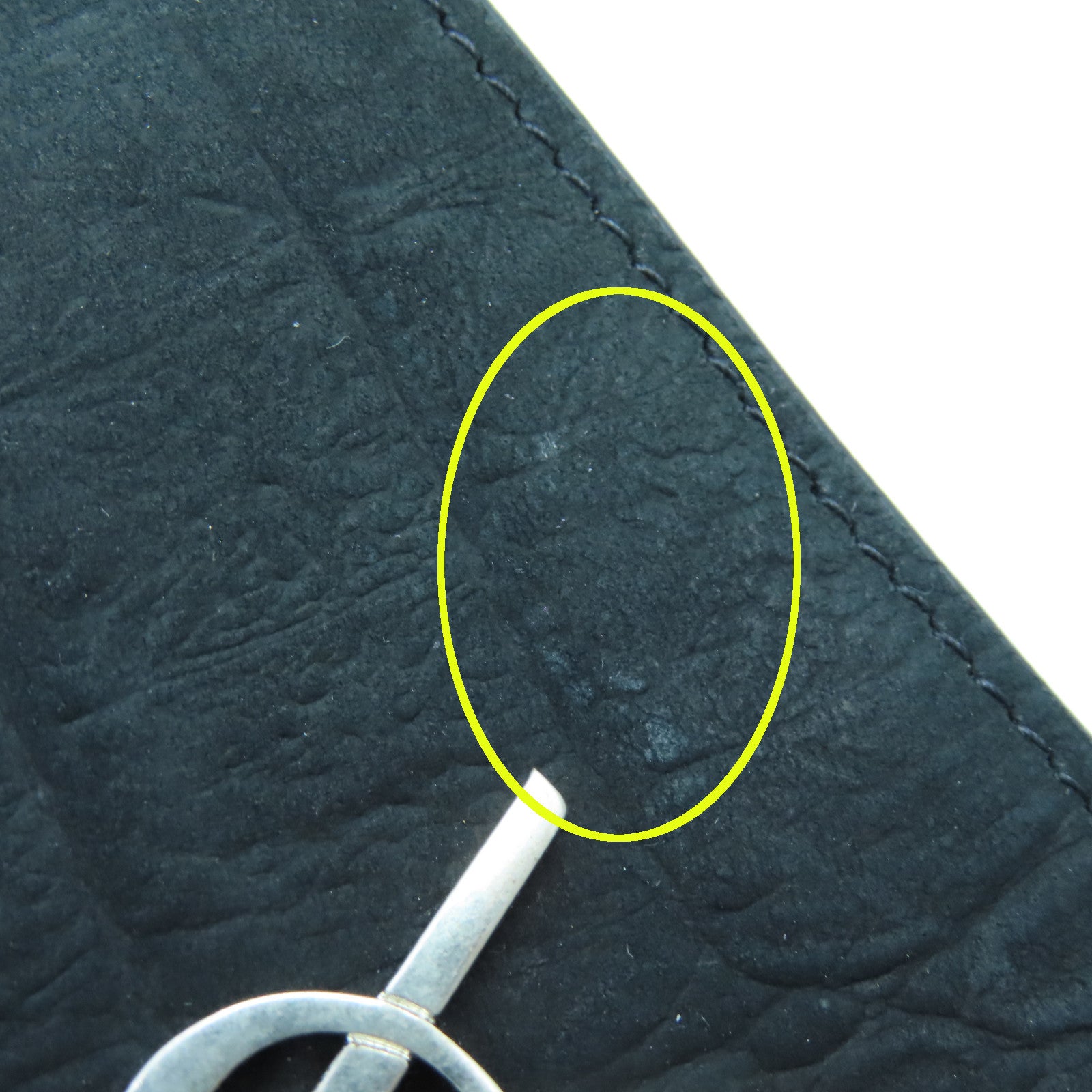 YVES SAINT LAURENT 牛皮皮革Wallet銀扣錢包黑色
