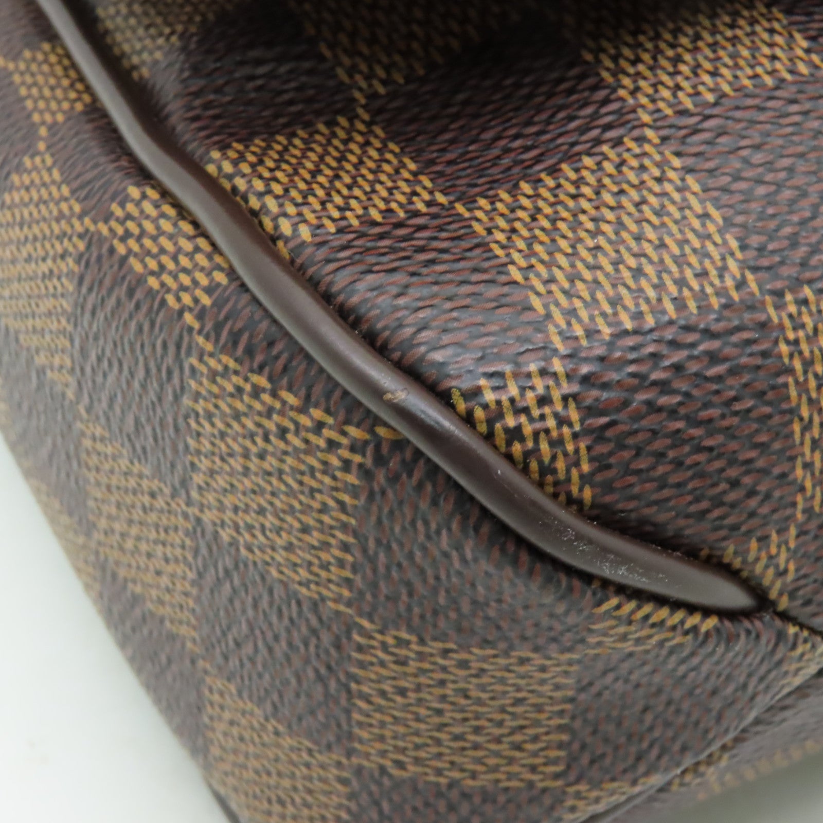 LOUIS VUITTON Damier District PM肩背袋啡色