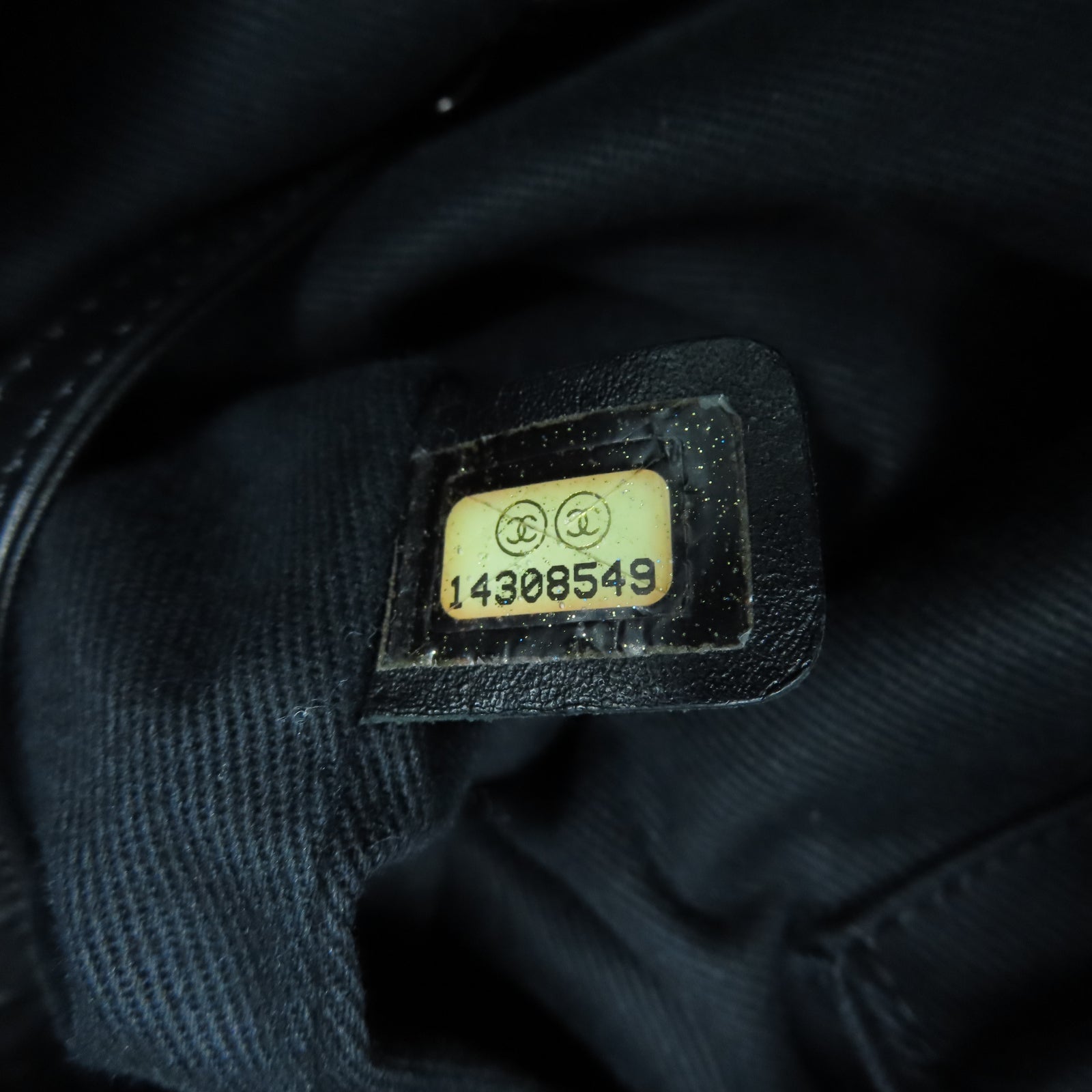 CHANEL 牛皮皮革Chain Shoulder銀扣鏈帶肩背袋黑色