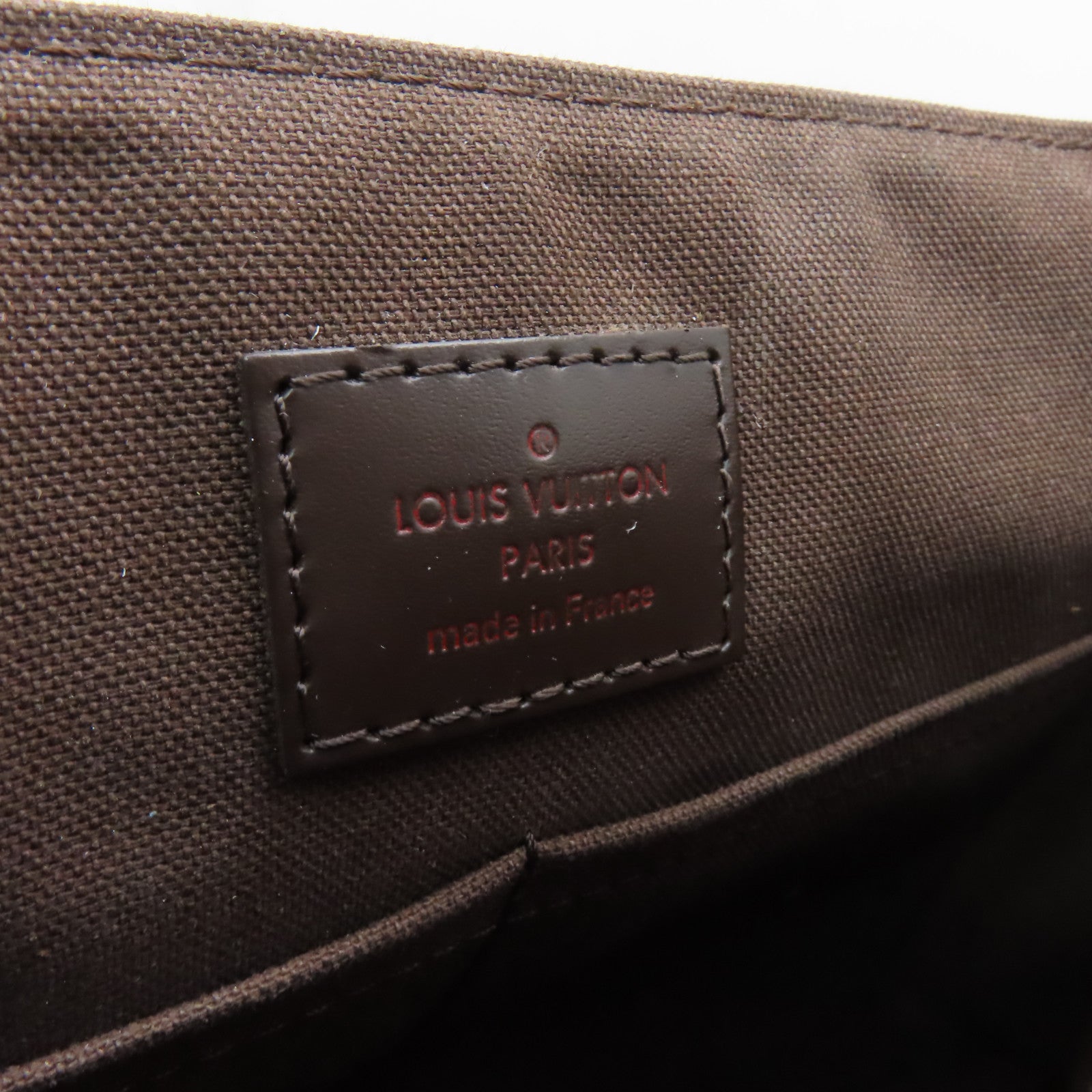 LOUIS VUITTON Damier District PM肩背袋啡色