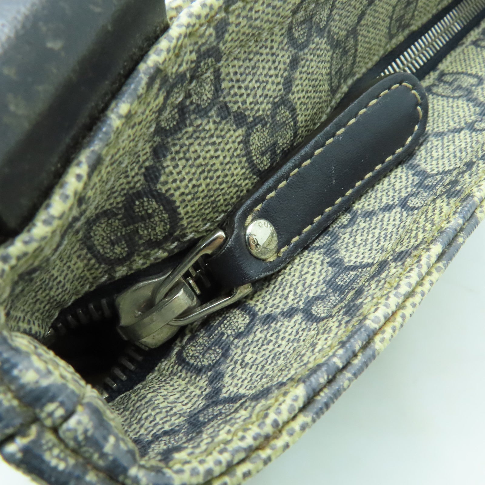 GUCCI 塗層帆布Shoulder Bag銀扣肩背袋灰色/藍色