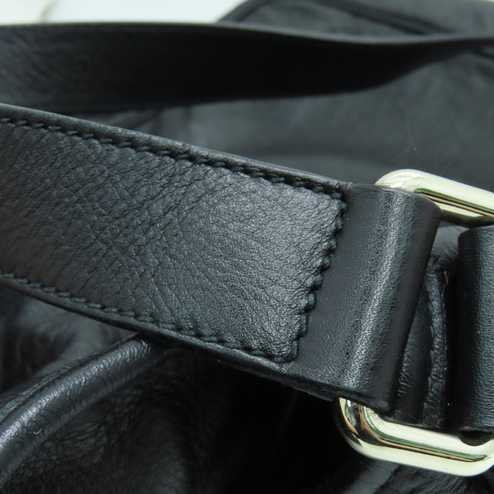 GUCCI 牛皮皮革Shoulder Bag肩背袋银扣黑色