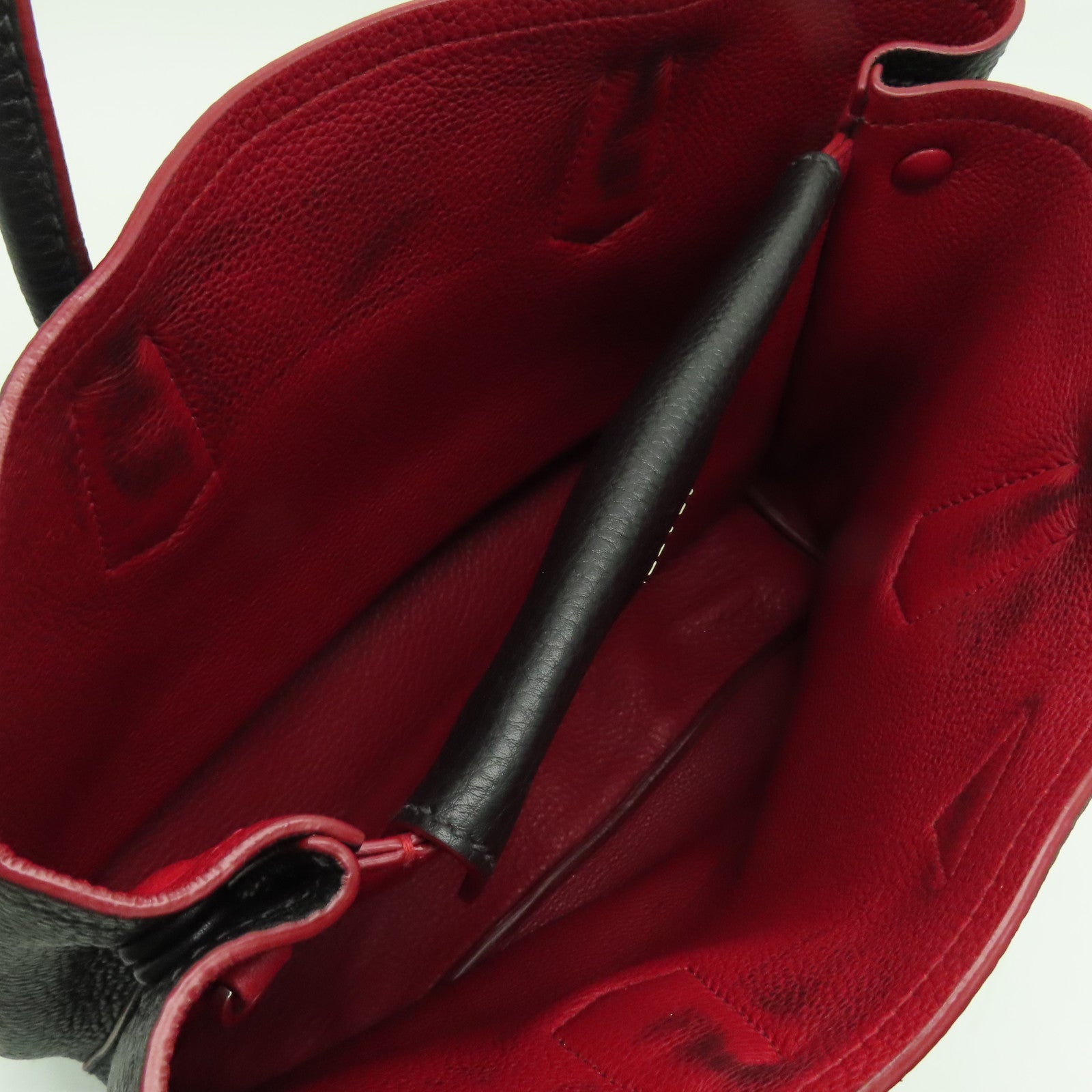PRADA 【激減優惠】牛皮皮革2way Shoulder Bag銀扣手挽肩背兩用袋黑色