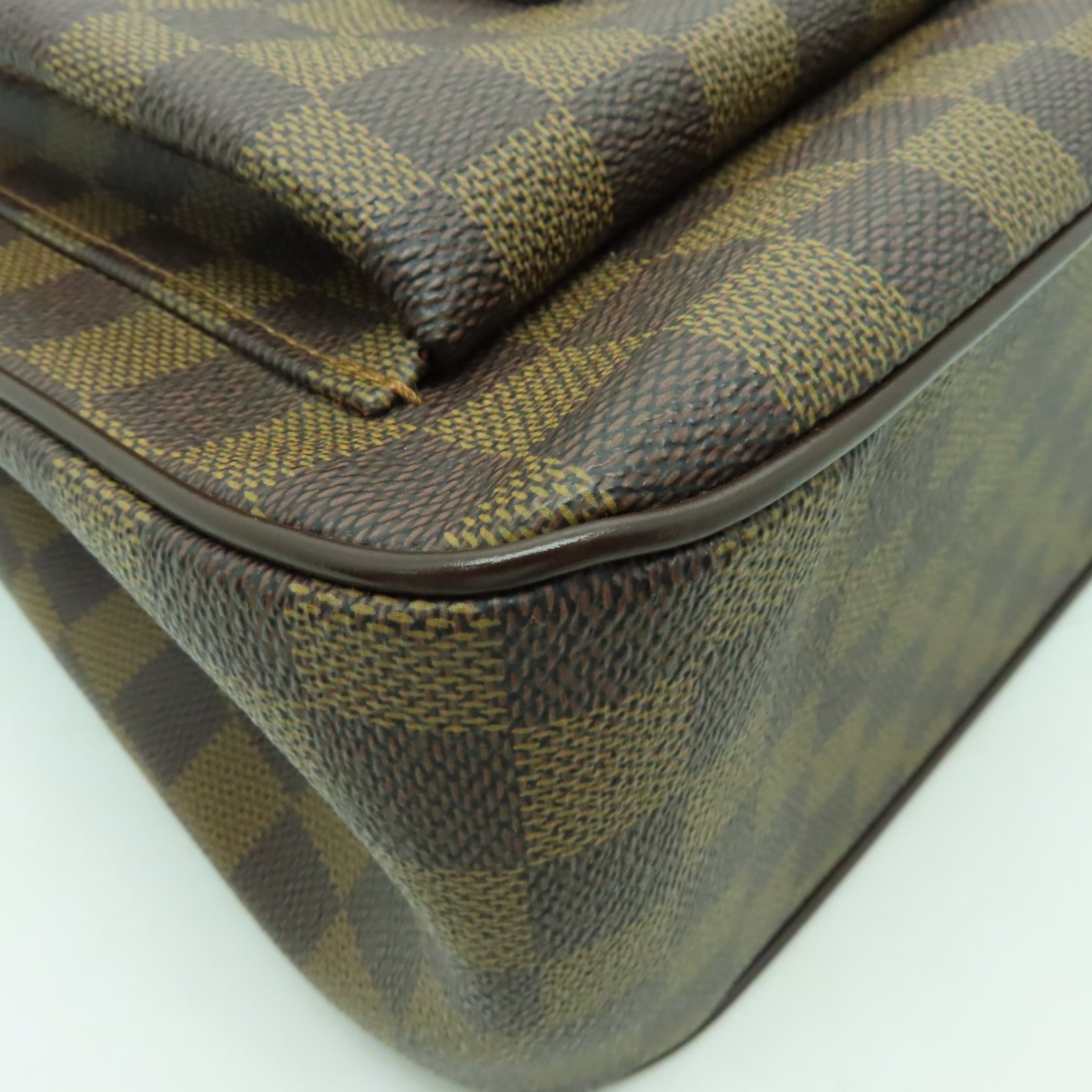 LOUIS VUITTON Damier Uzes金扣肩背袋啡色