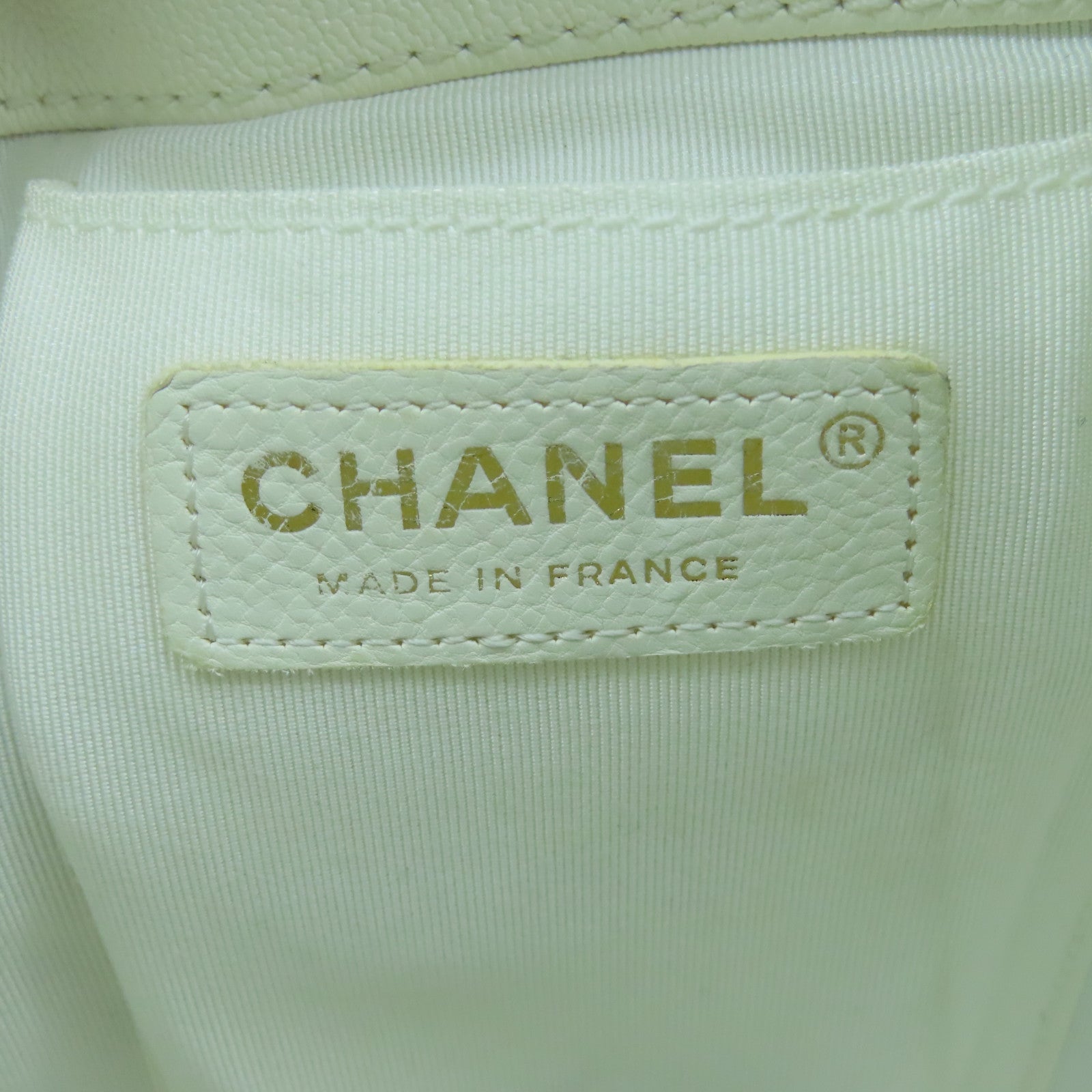 CHANEL 菱格Caviar皮革Shoulder Bag金扣肩背袋白色