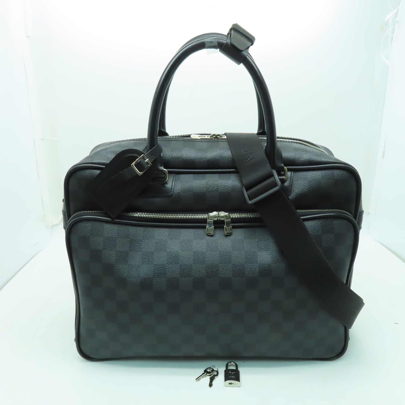LOUIS VUITTON Damier Graphite Icare银扣公事包/手挽肩背两用袋黑色