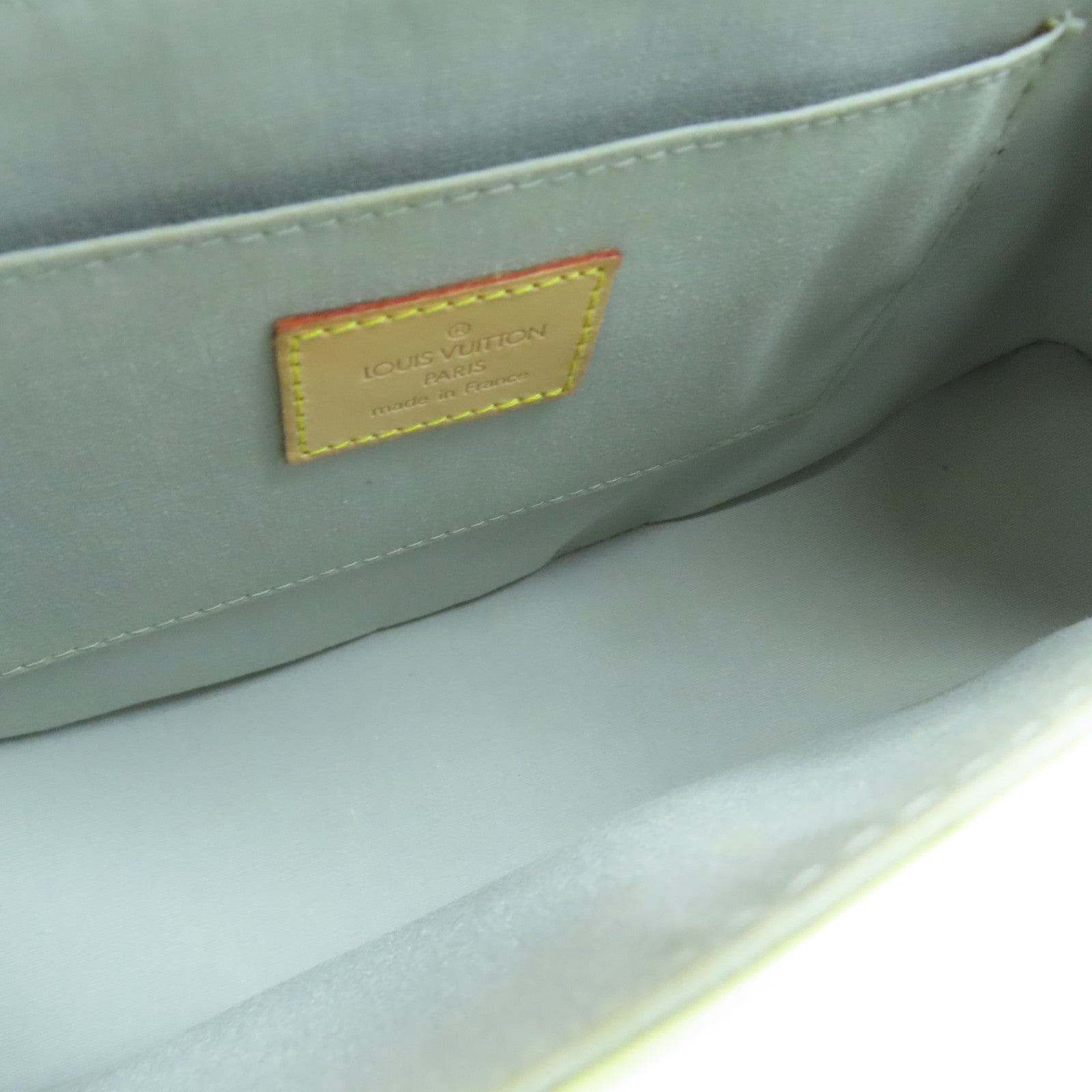 LOUIS VUITTON Vernis Biscayne金扣肩背袋黃色