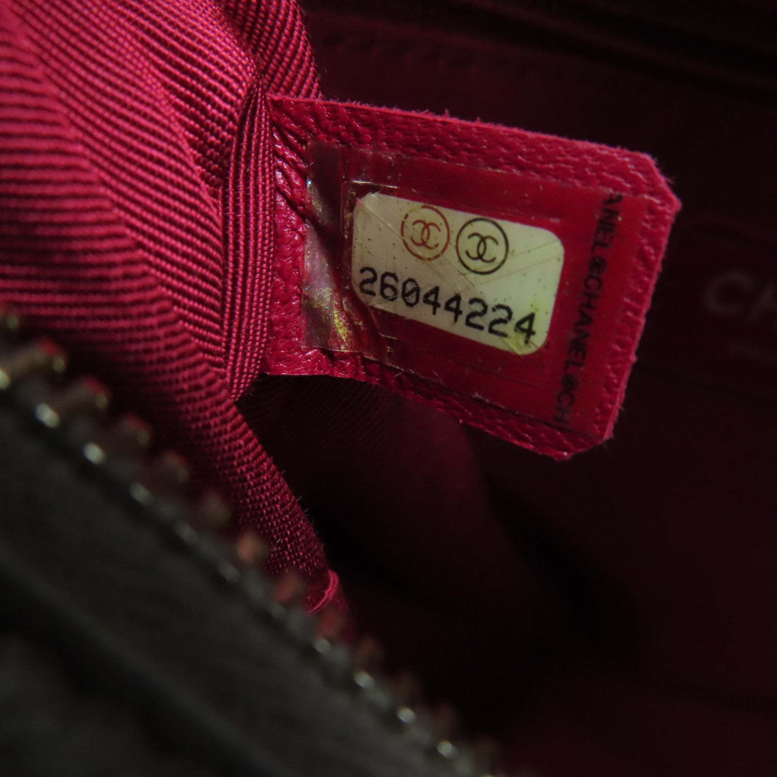 CHANEL 菱格Aged Calf皮革Gabrielle肩背袋灰色