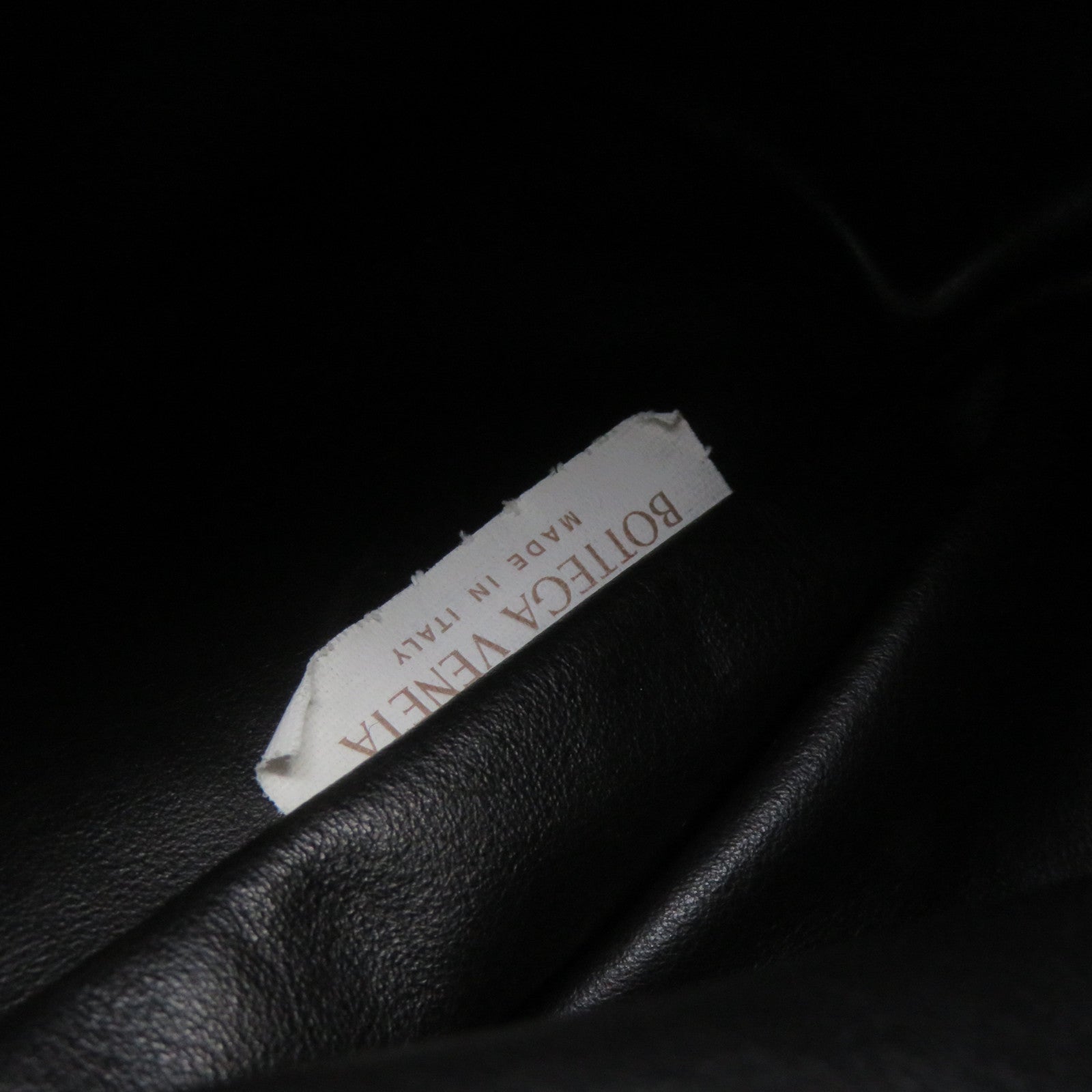 BOTTEGA VENETA Textured Leather Hand Bag Black